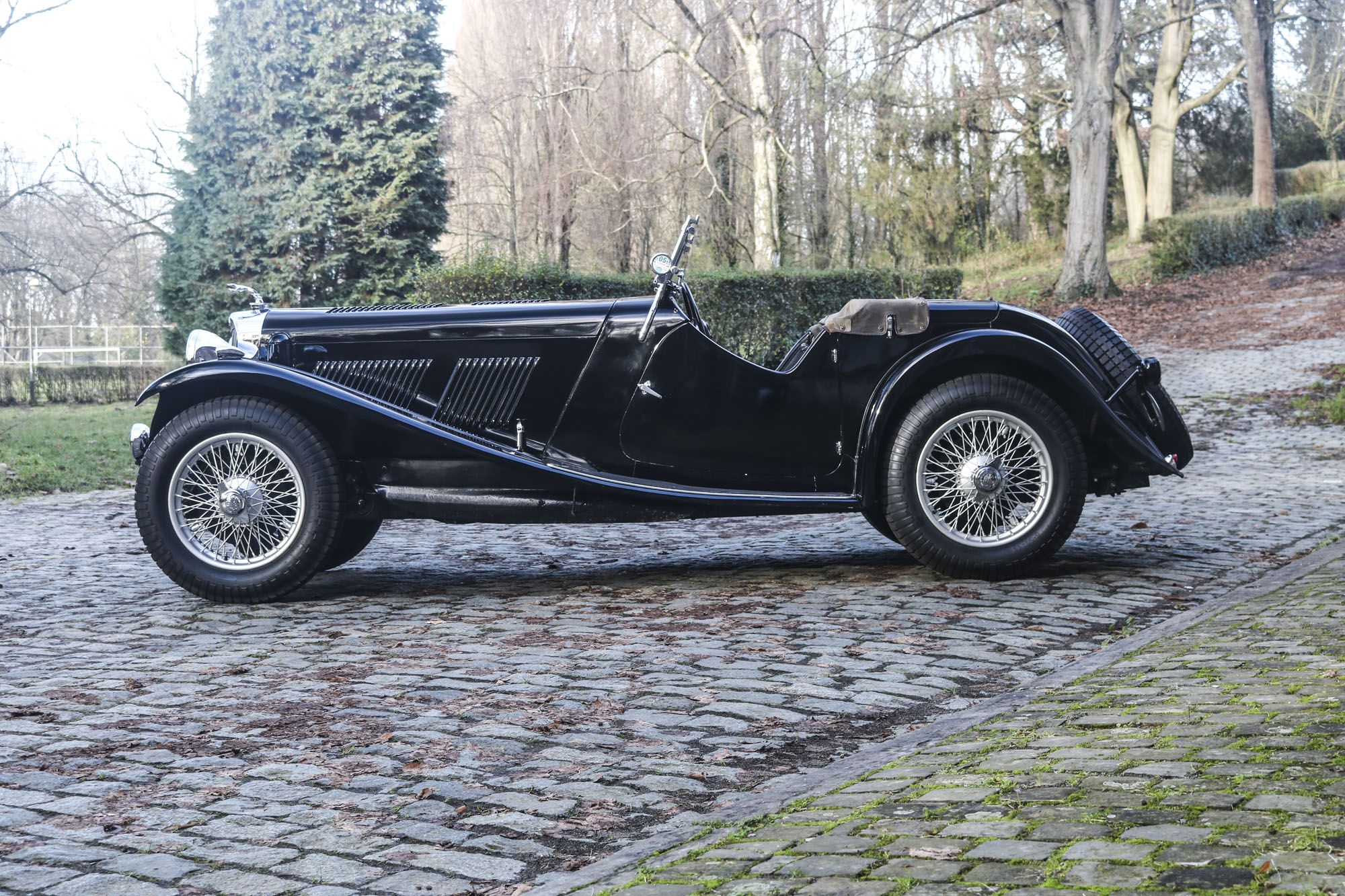 1938 AC 16/90, foto 1