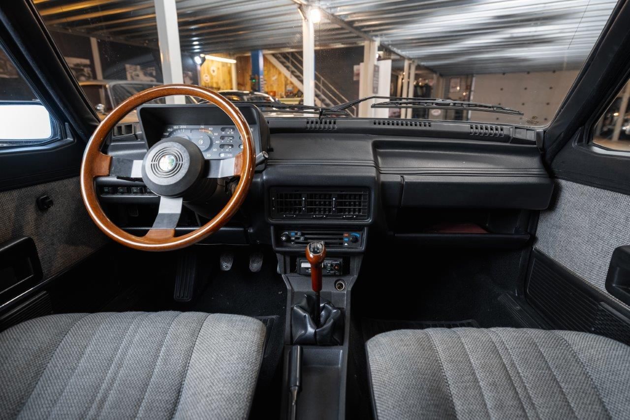 Alfa Romeo Giulietta 2.0L **perfect state**, foto 9