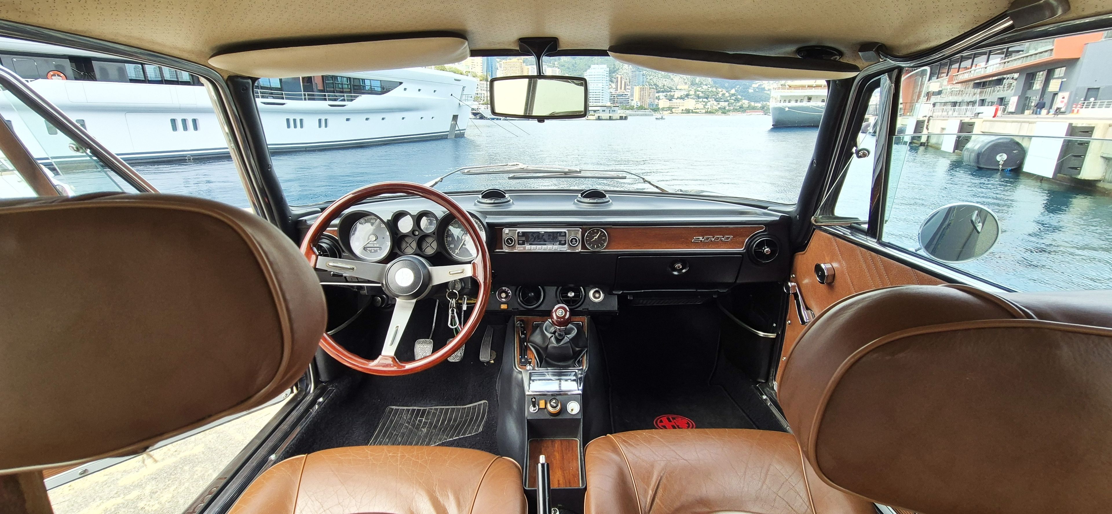 1975 Alfa Romeo GTV 2000, foto 3