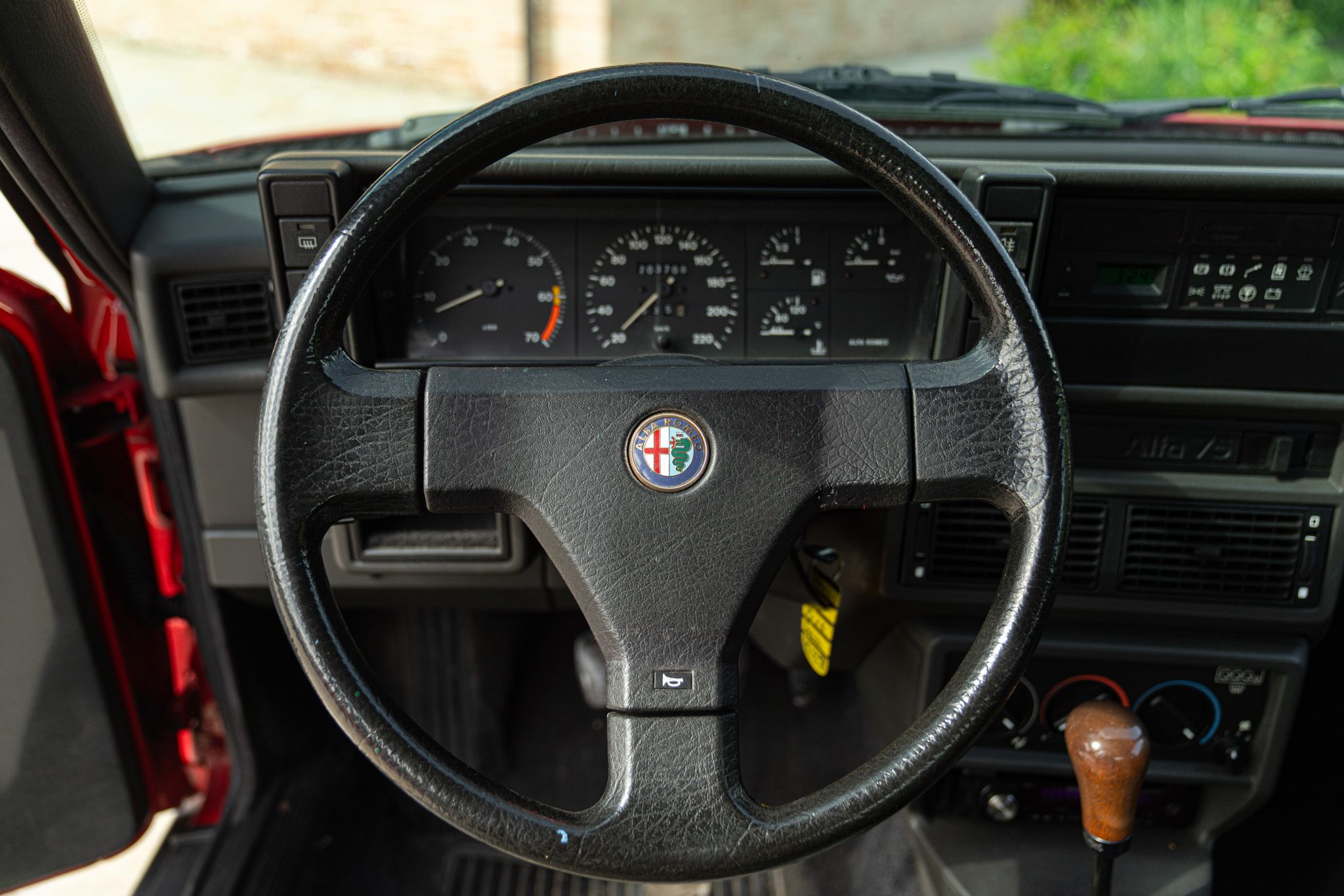1991 Alfa Romeo 75, foto 7
