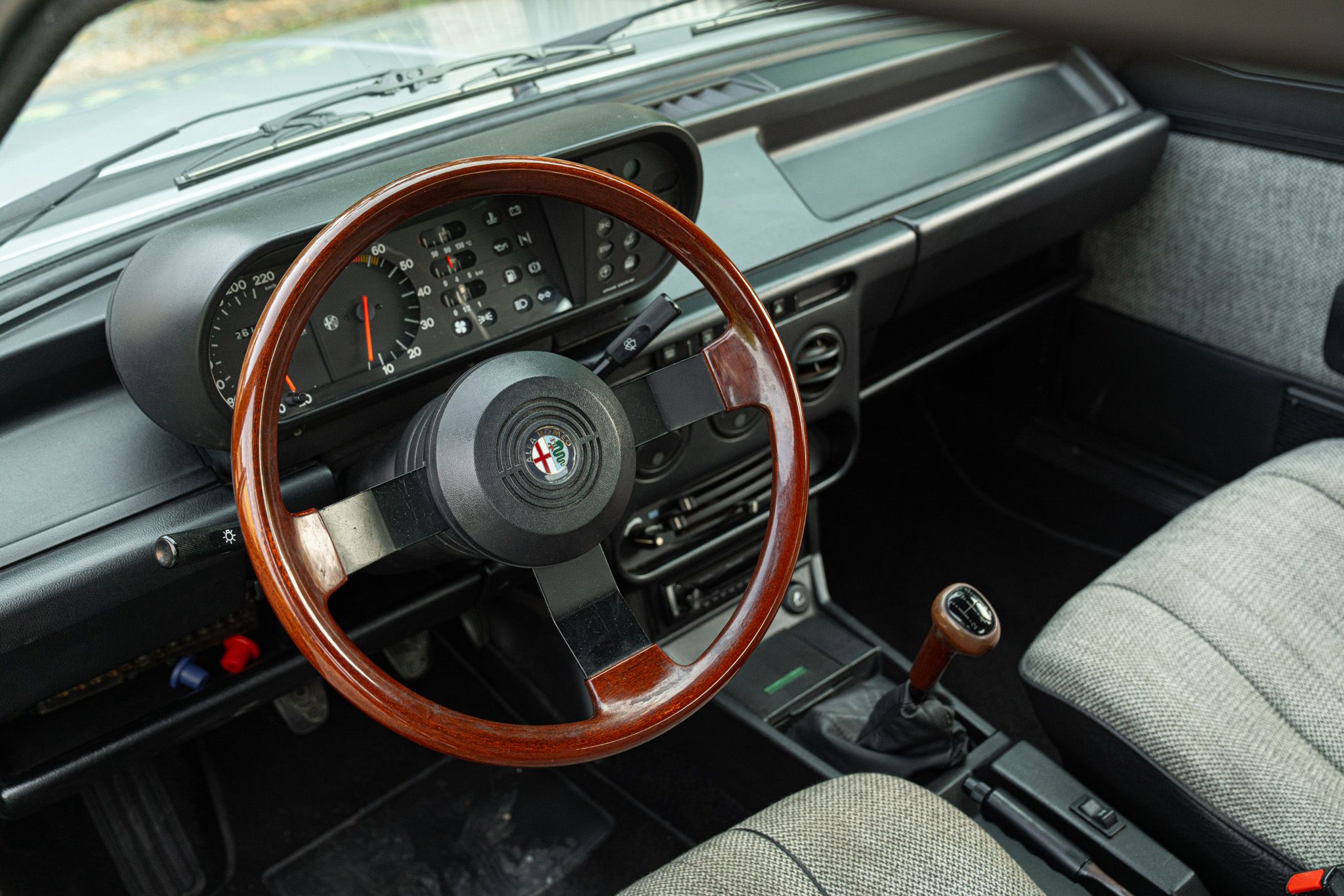 1985 ALFA ROMEO GIULIETTA 1.8, foto 11