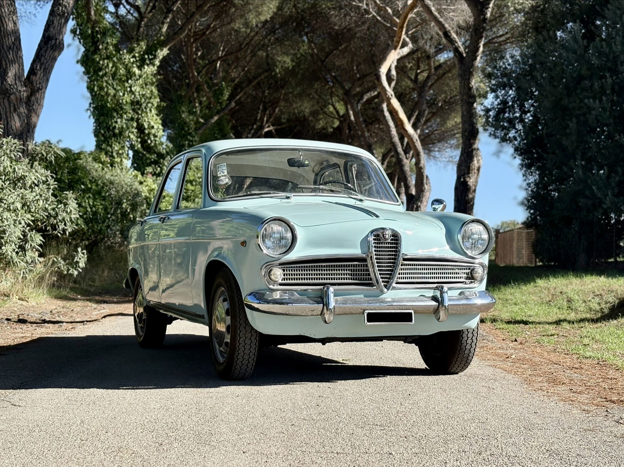 1963 Alfa Romeo Giulietta Berlina, foto 1