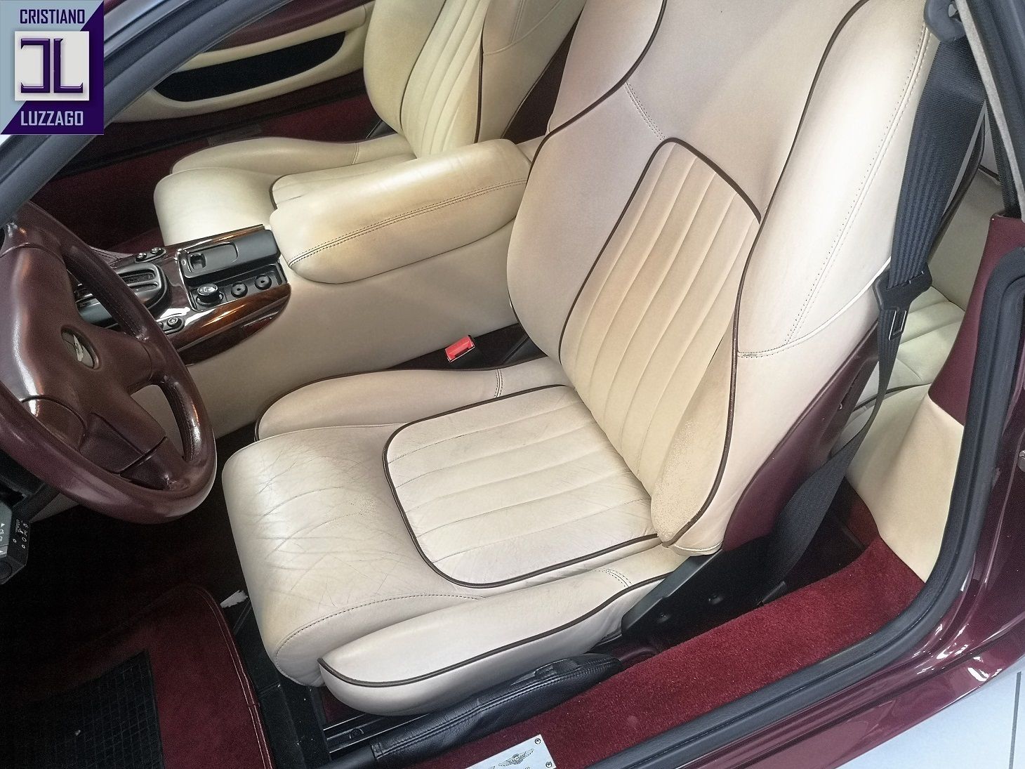 1995 ASTON MARTIN DB7 €42.800, foto 8