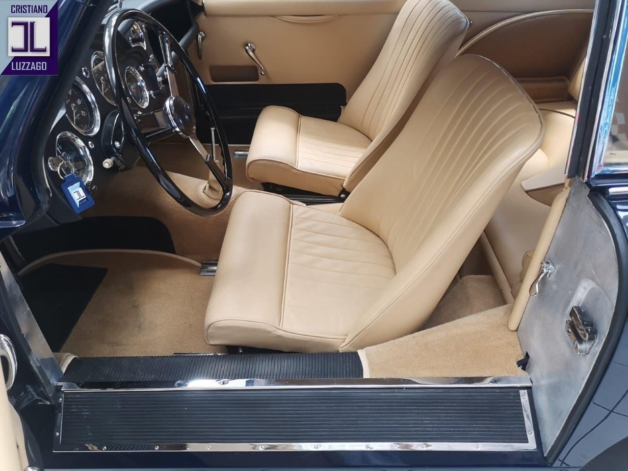 1958 ASTON MARTIN DB MKIII JUST TOTALLY RESTORED, foto 12
