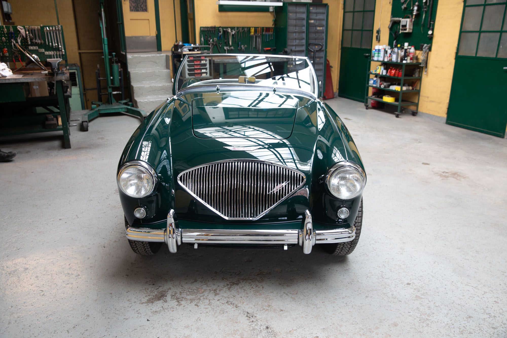 Austin Healey 100/4 BN2. Perfect restoration., foto 5