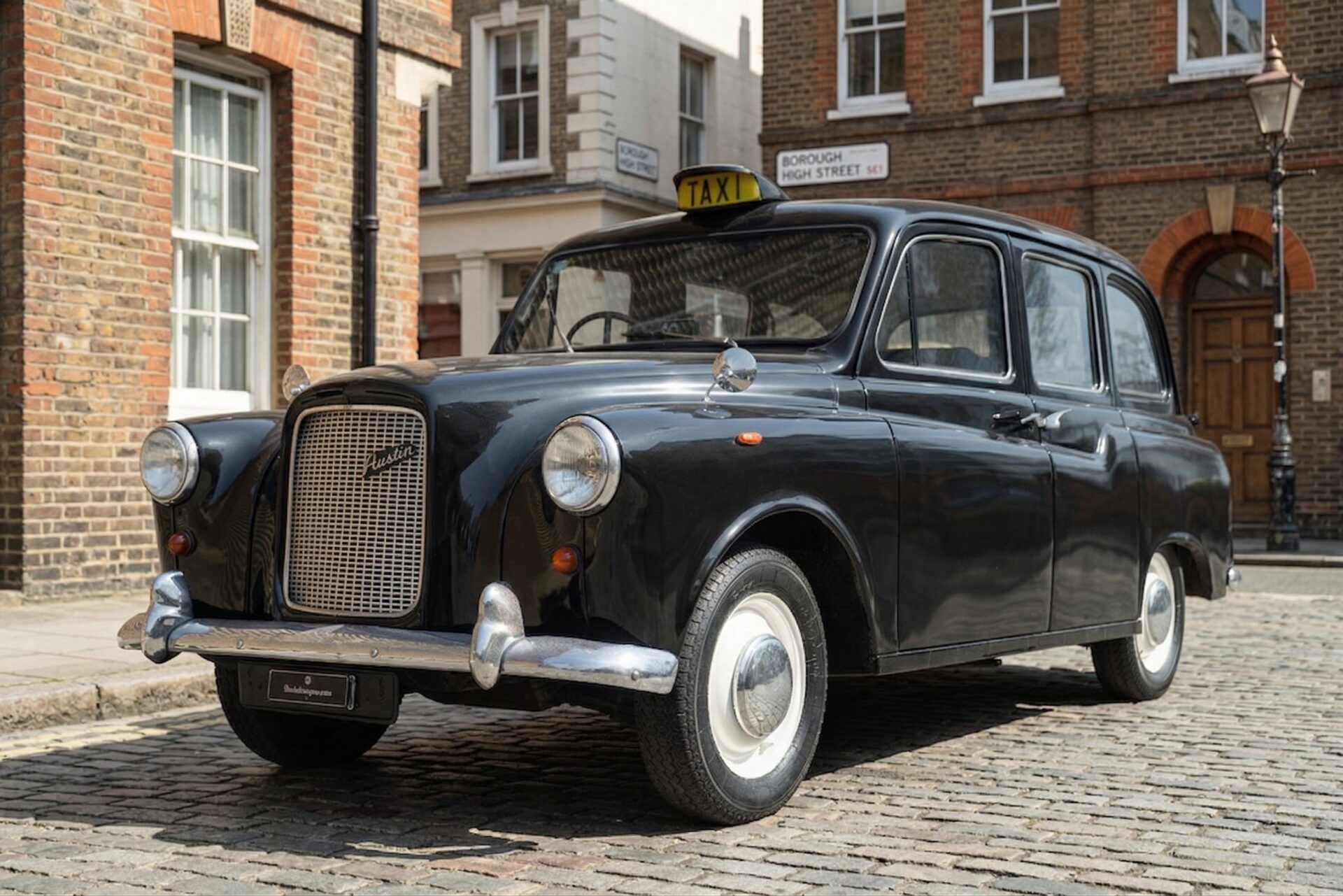 1961 AUSTIN FX4 “LONDON TAXI”, foto 1
