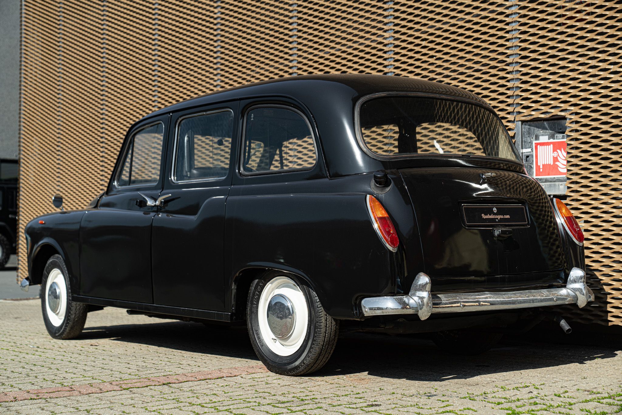 1961 AUSTIN FX4 “LONDON TAXI”, foto 5
