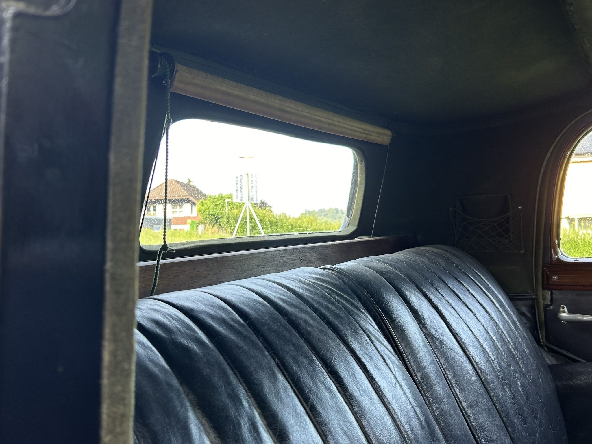 Bentley Arthur Mulliner Sports Saloon, foto 8