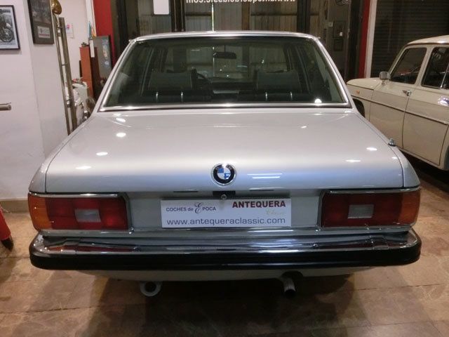 BMW 518 E12 SERIE 5 - 1980, foto 8