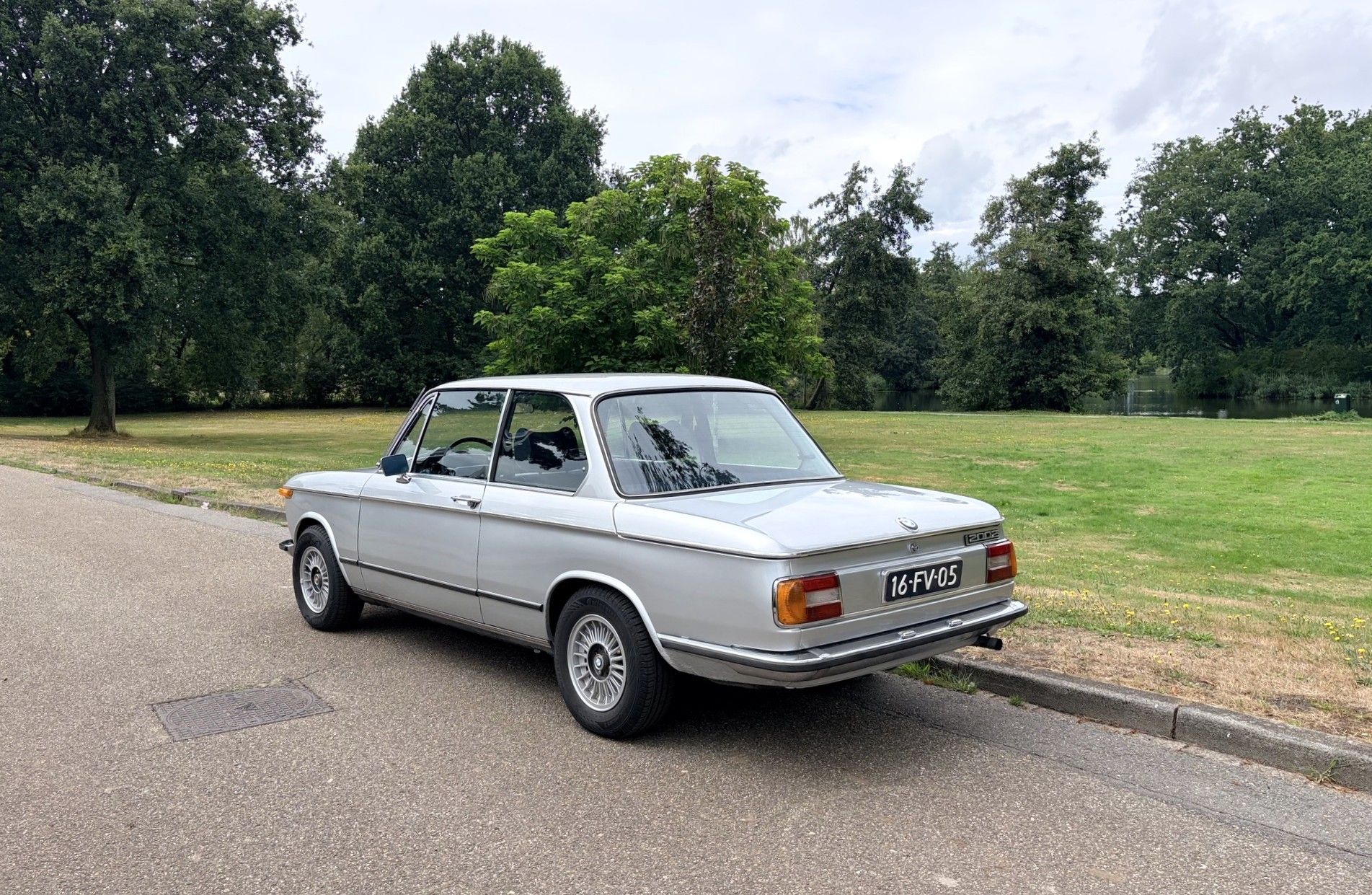 BMW 02 Series 2002 LUXUS Restored 22years 1 Owner., foto 8