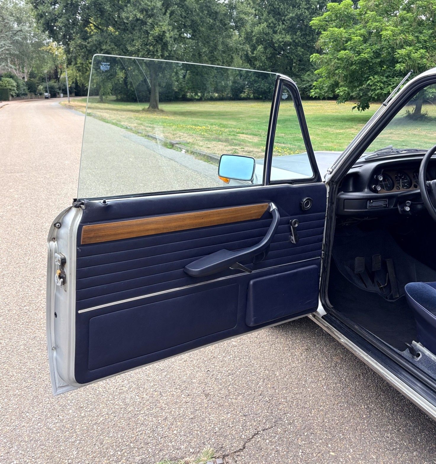 BMW 02 Series 2002 LUXUS Restored 22years 1 Owner., foto 9