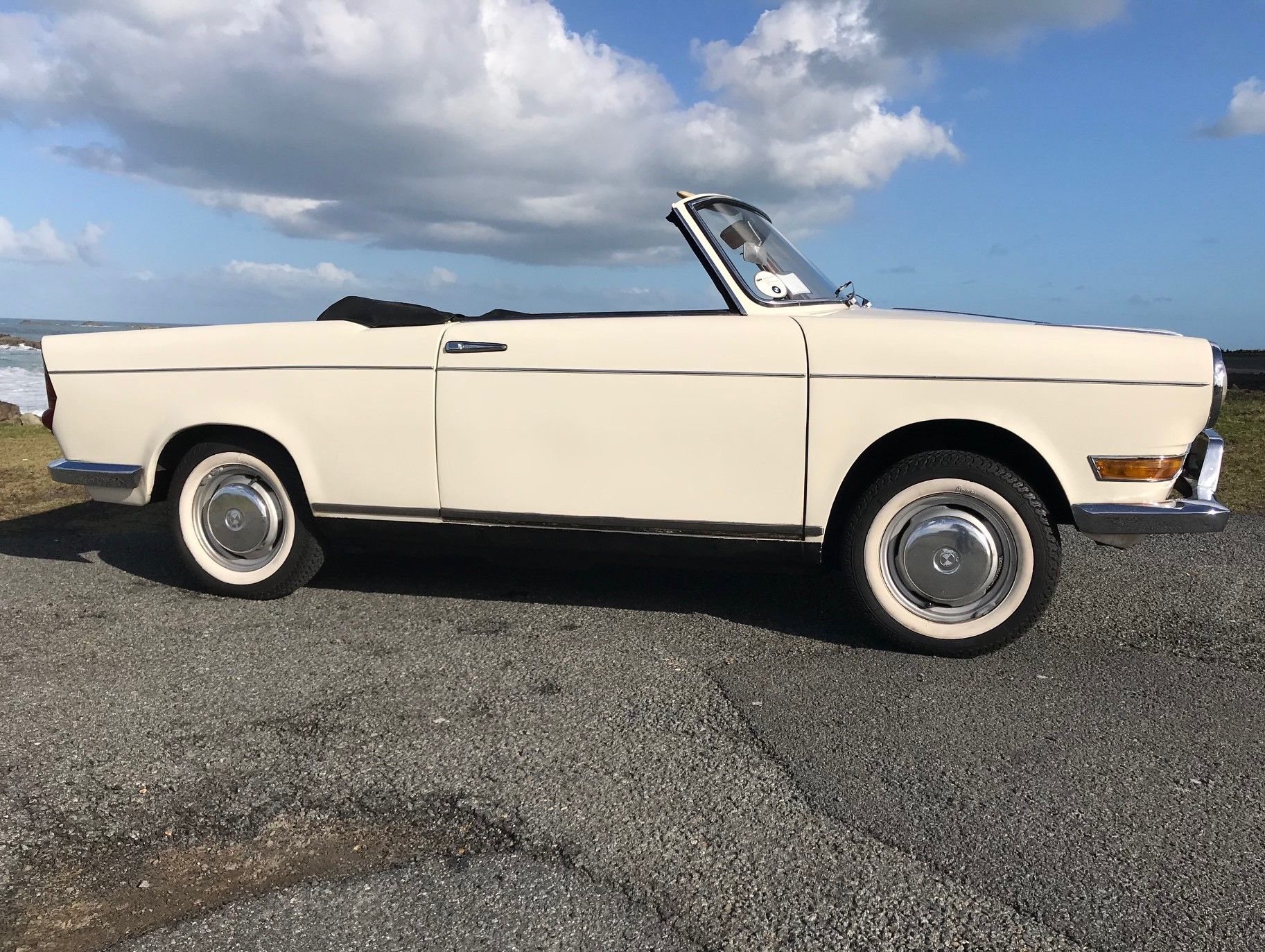 BMW 700S - scarce early Baur Cabriolet Sport, foto 3