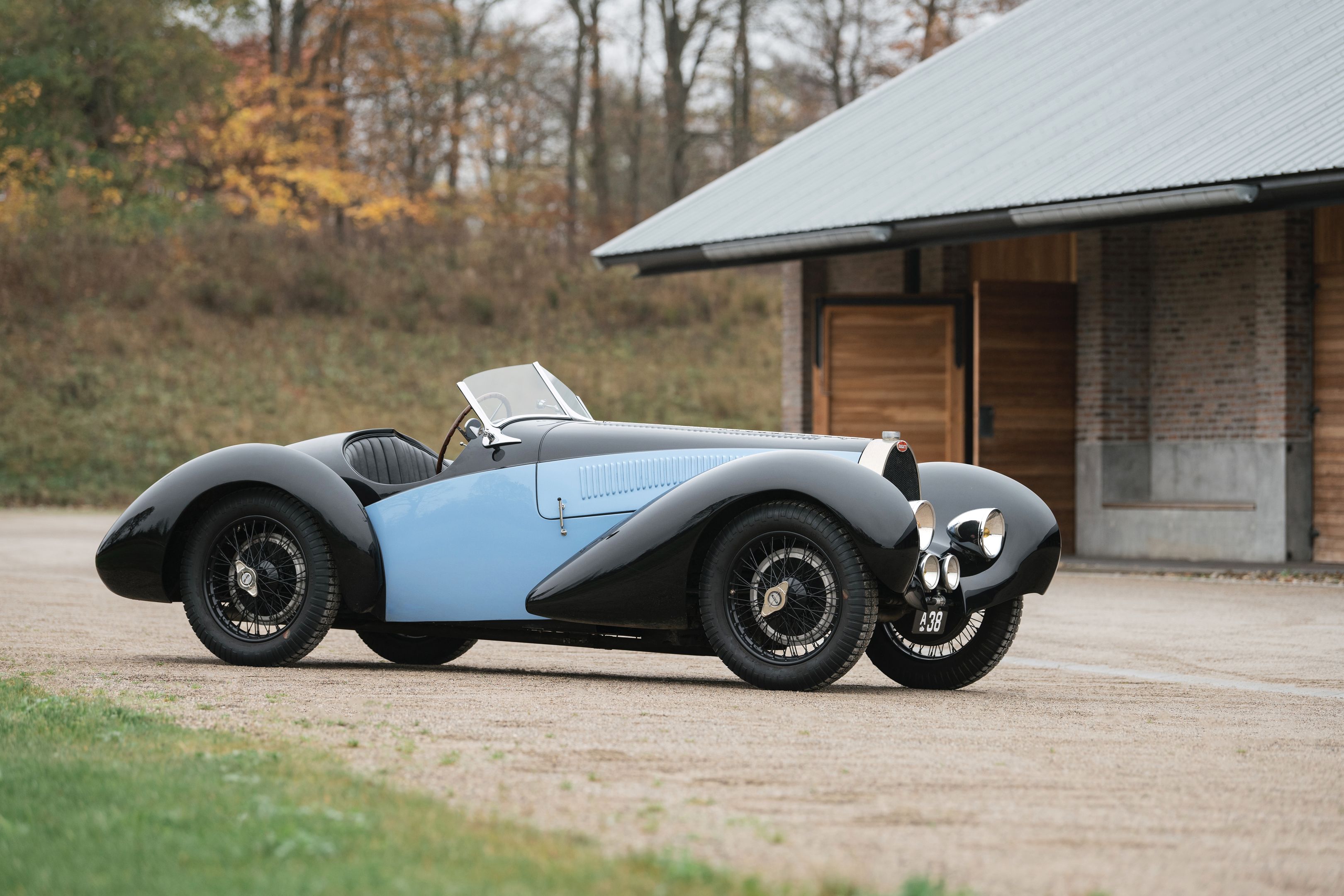 1927 Bugatti Type 38A with unique French coach build body, foto 3