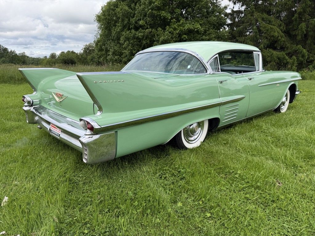 1958 Cadillac Deville Saloon Hard Top, foto 3