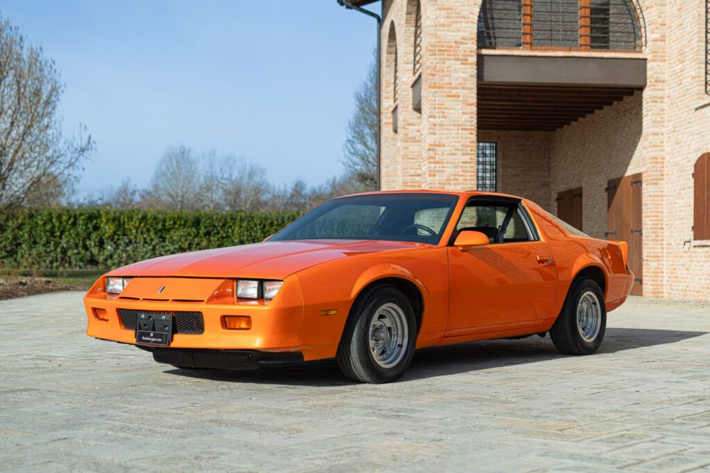 1992 CHEVROLET CAMARO III Z28 5.0 V8, foto 1
