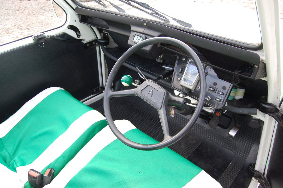 Citroen 2CV Dolly - Jersey Classic Hire -, foto 6