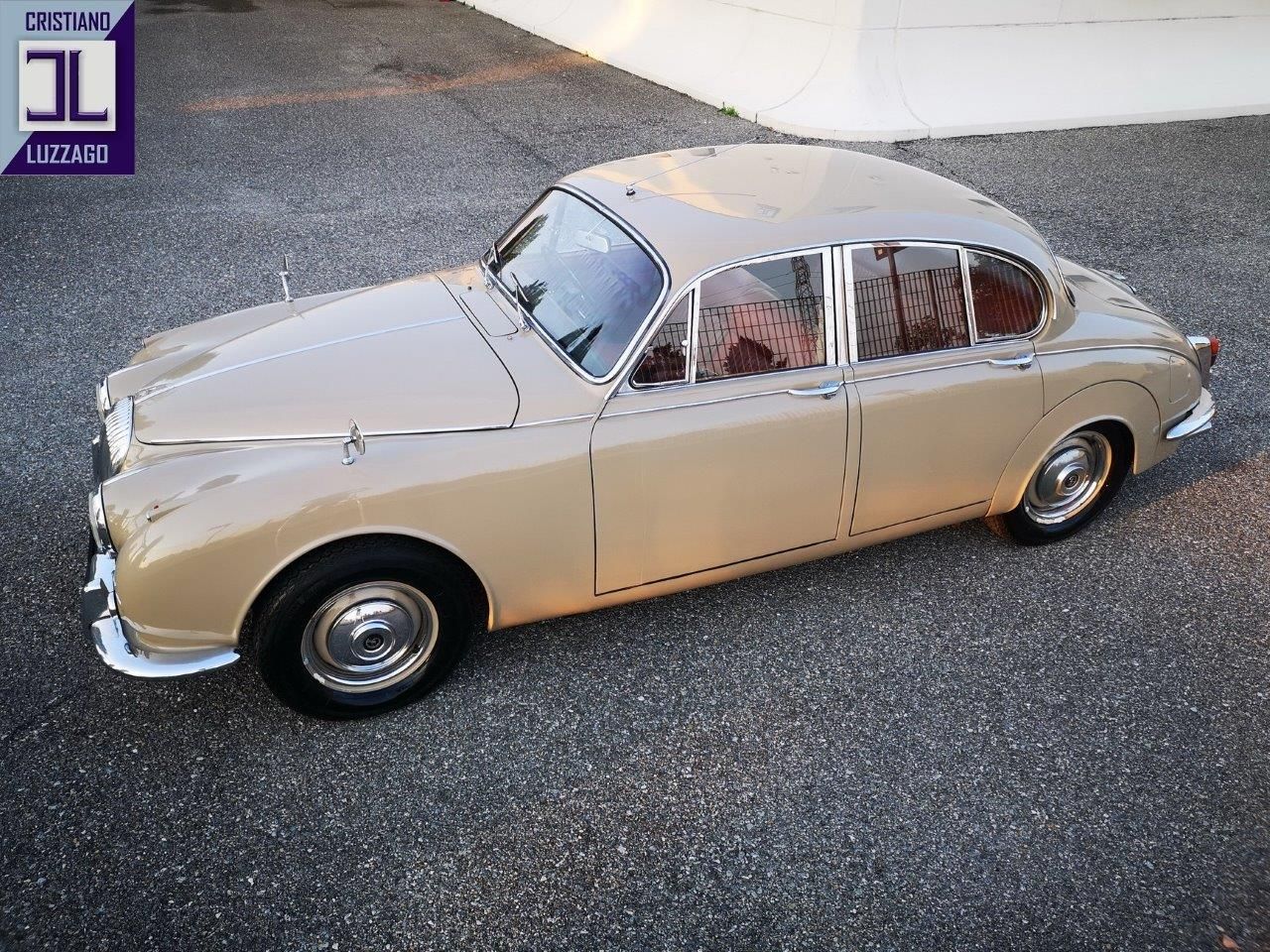 1969 DAIMLER 2500 V8 SALOON RHD, foto 4
