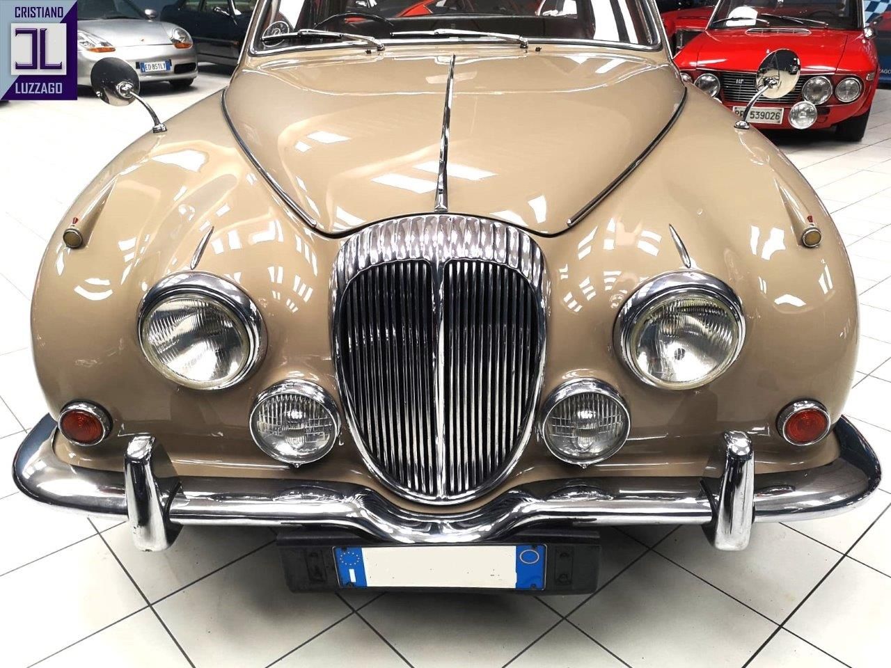 1969 DAIMLER 2500 V8 SALOON RHD, foto 8
