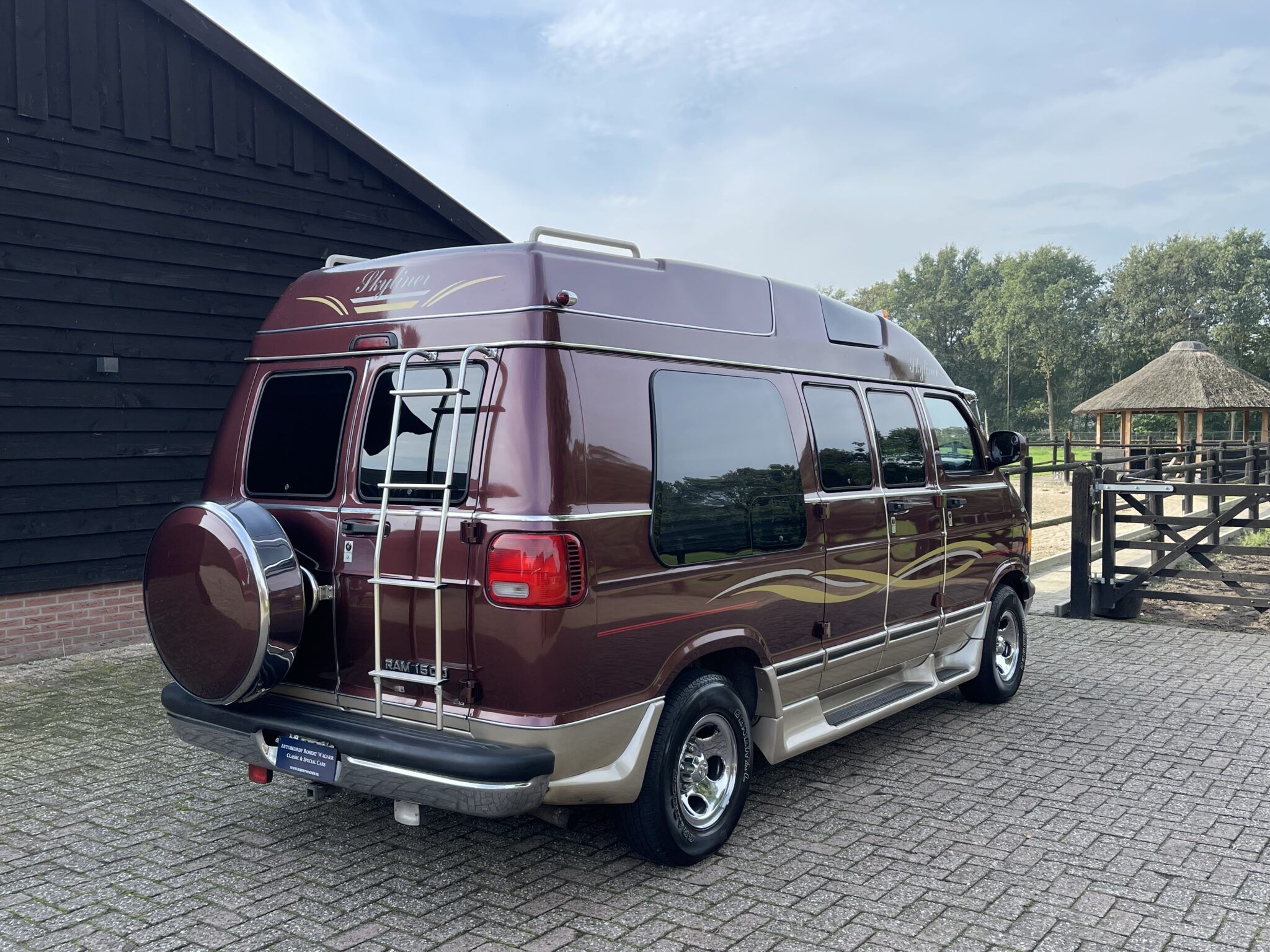1999 Dodge Ram B1500 Conversion Van Skyliner, foto 3