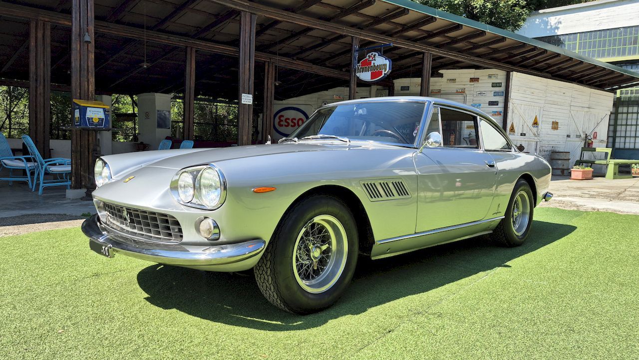 Ferrari 330 GT 2+2 I Serie – 1964, foto 1
