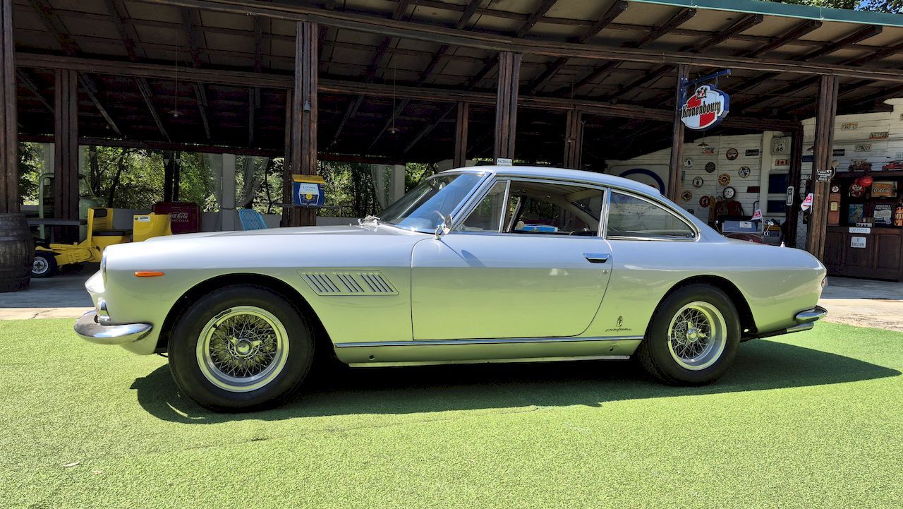 Ferrari 330 GT 2+2 I Serie – 1964, foto 4