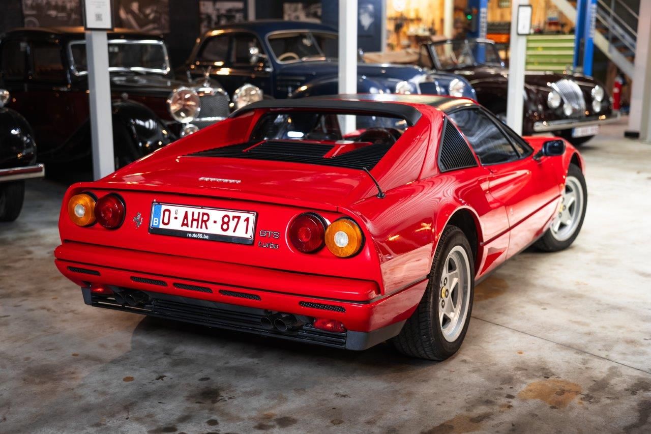 1987 Ferrari 328 GTS Turbo, foto 4