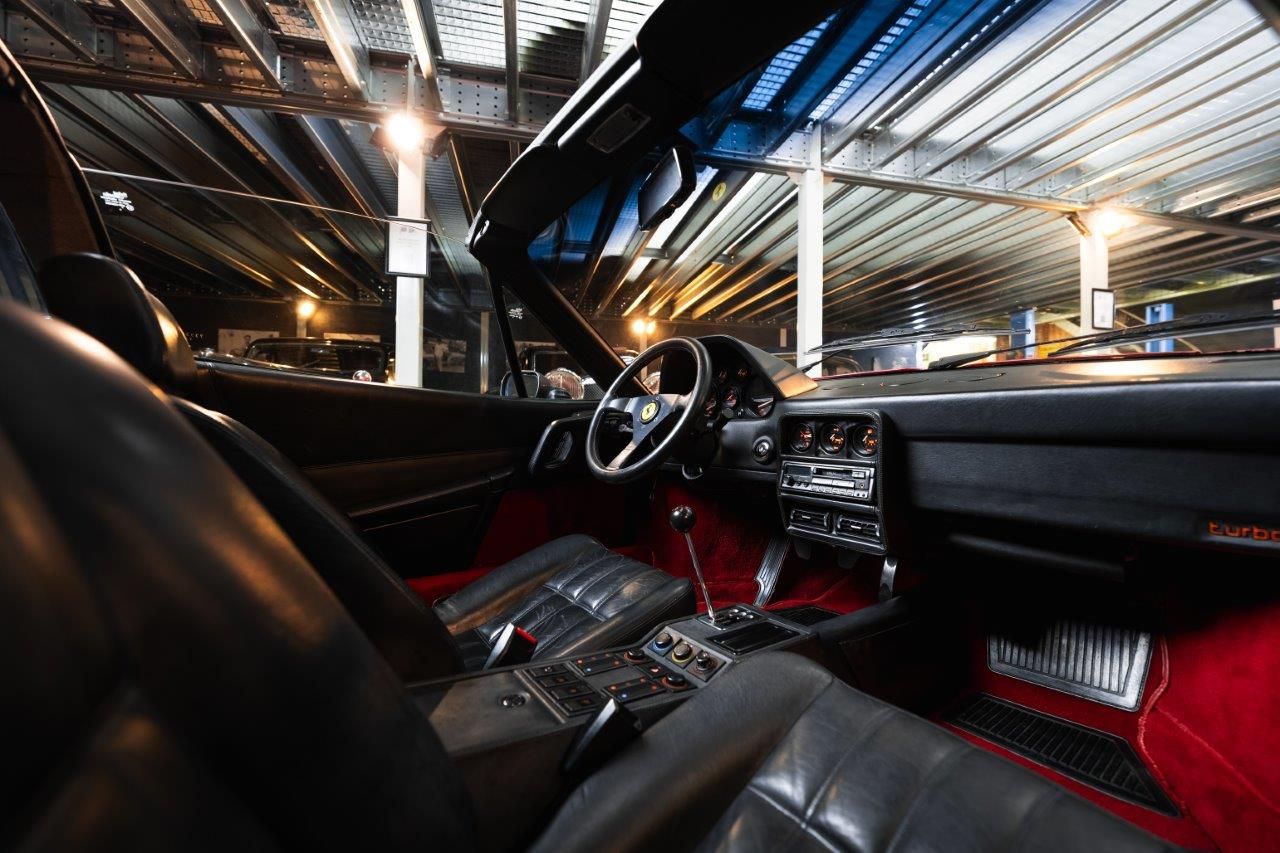 1987 Ferrari 328 GTS Turbo, foto 12