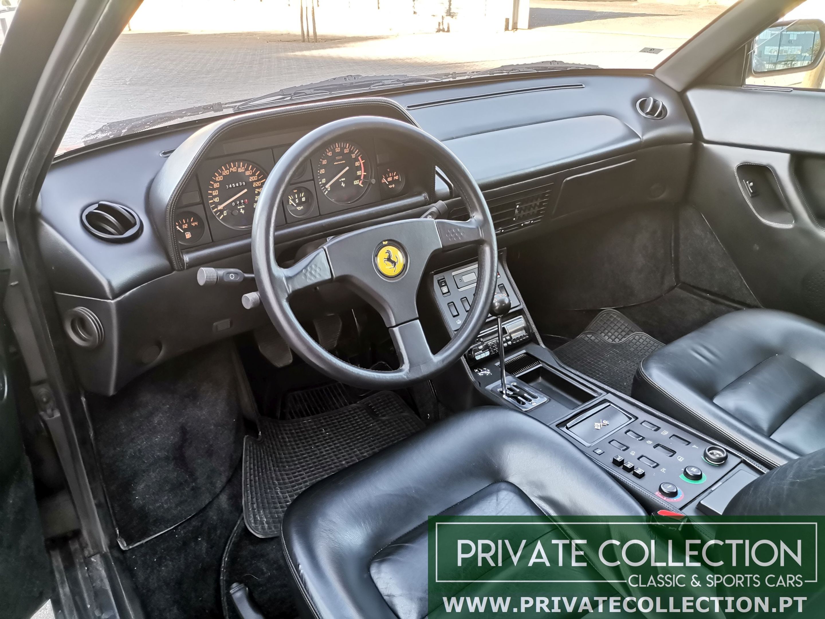 1989 Ferrari Mondial T - 46.000 kms - Restored - Sunroof, foto 6