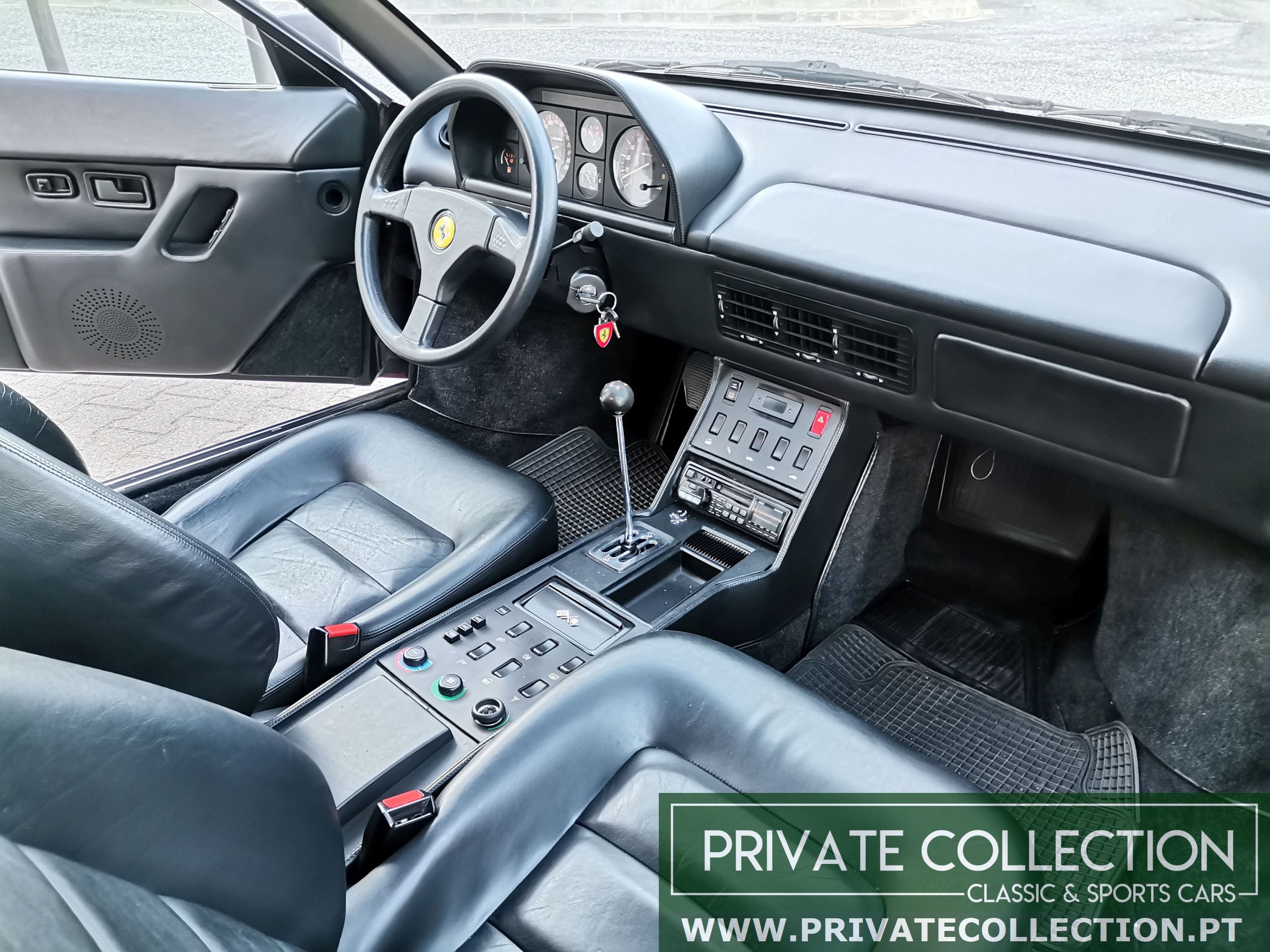 1989 Ferrari Mondial T - 46.000 kms - Restored - Sunroof, foto 7