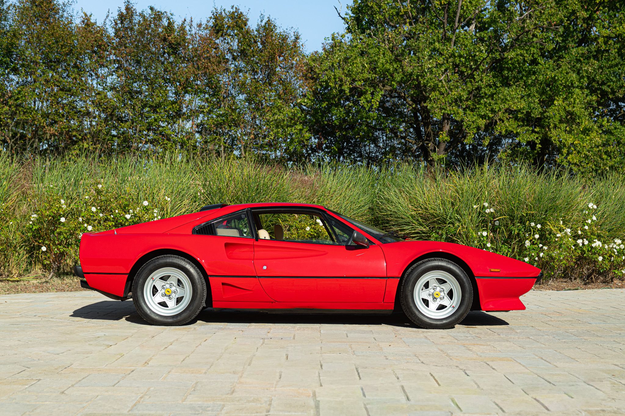 1982 FERRARI 208 GTB TURBO, foto 4