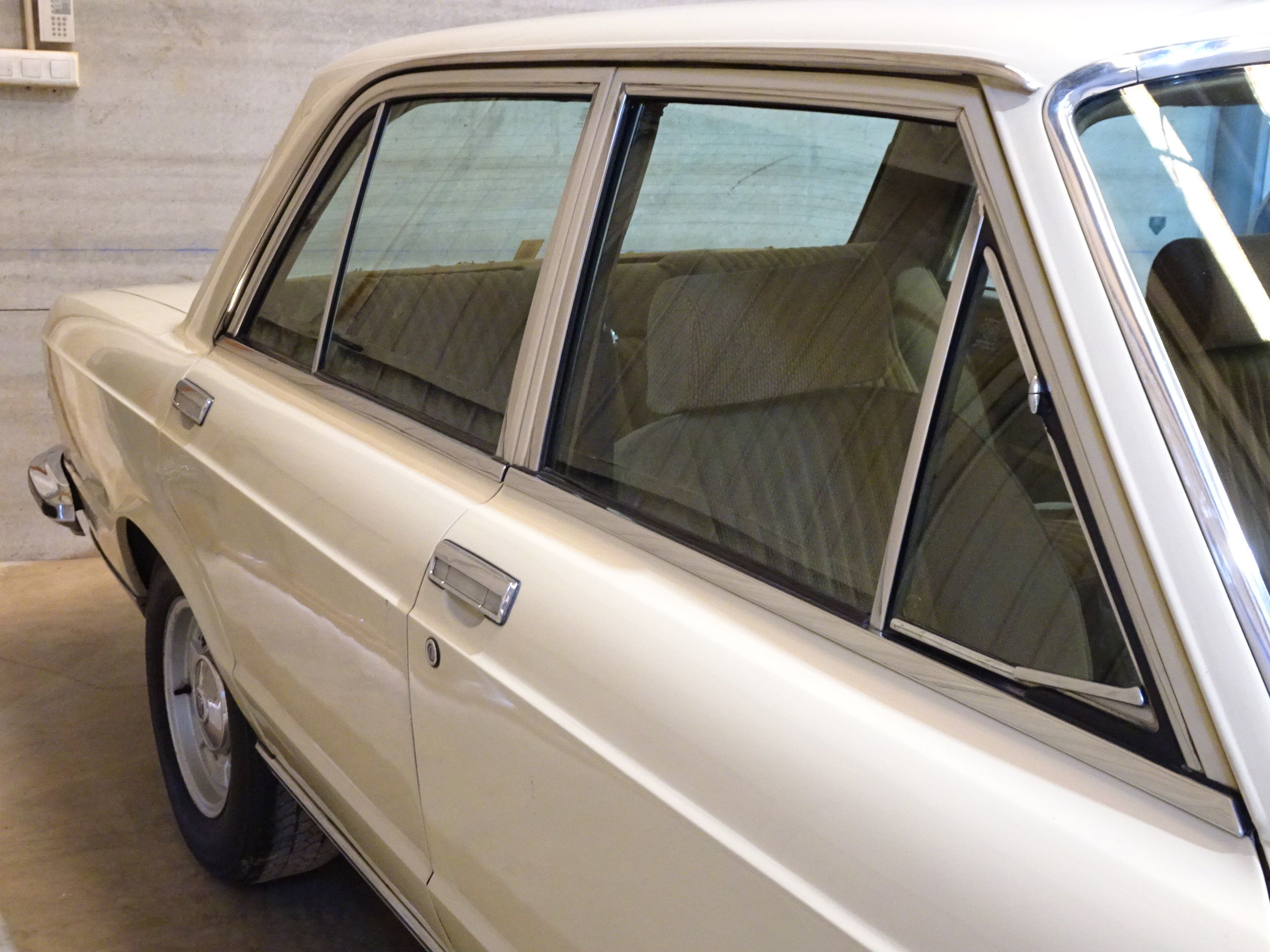 FIAT 130 3200 BERLINA - 1975, foto 9