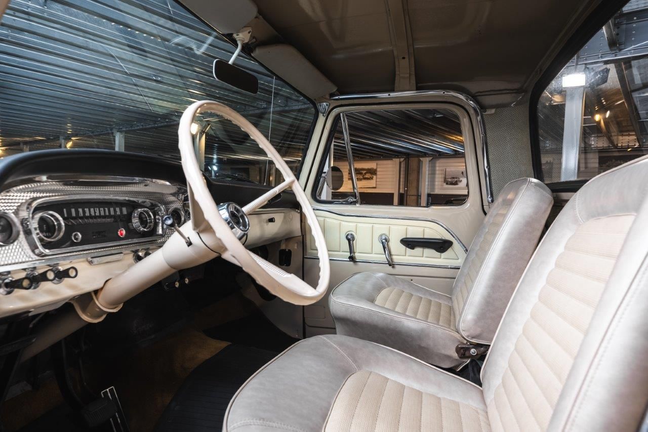 Ford F100 Custom Cab V8 3 Speed Manual, foto 10