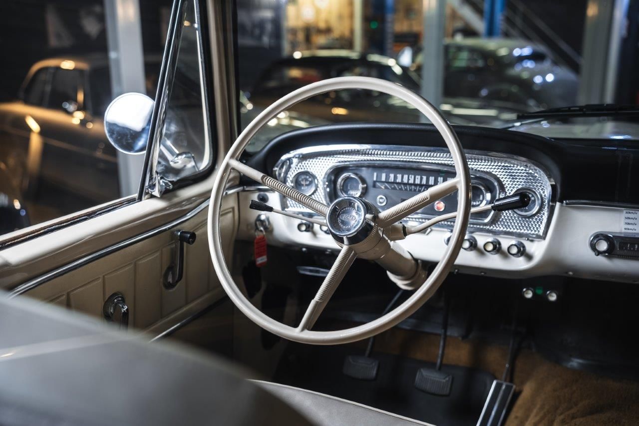 Ford F100 Custom Cab V8 3 Speed Manual, foto 11
