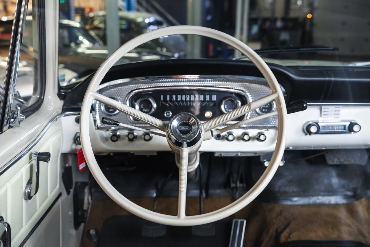 Ford F100 Custom Cab V8 3 Speed Manual, foto 12