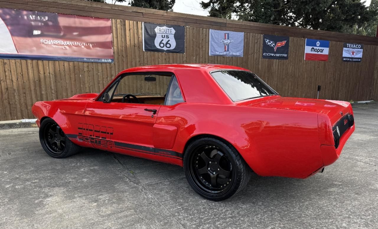 FORD Mustang COUPÉ GT RESTOMOD - 1966, foto 6