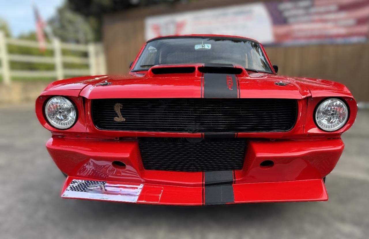 FORD Mustang COUPÉ GT RESTOMOD - 1966, foto 10