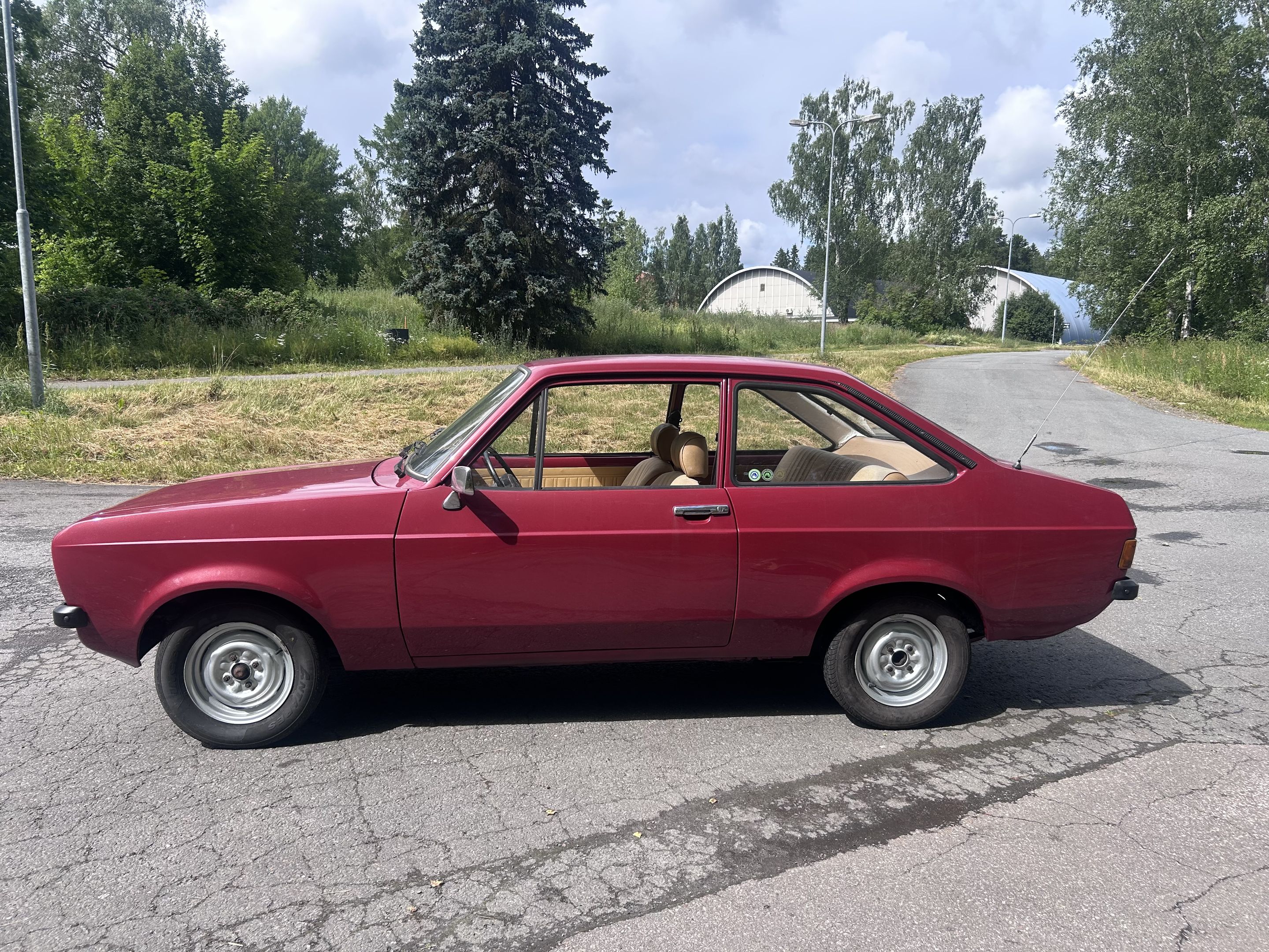 1978 Ford Escort Mark 2 (1974 - 1980) Saloon, foto 2