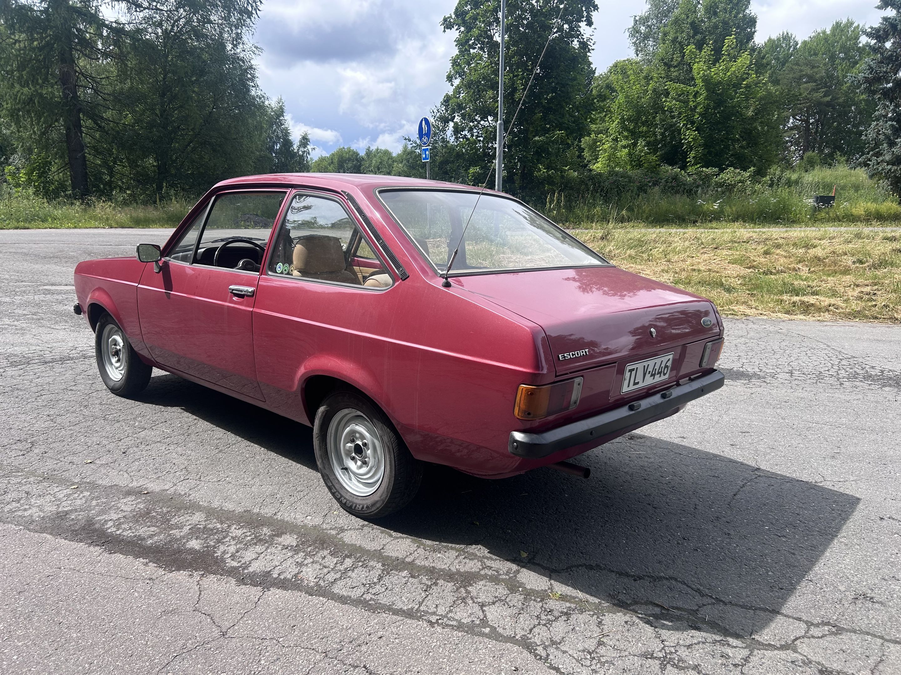 1978 Ford Escort Mark 2 (1974 - 1980) Saloon, foto 3