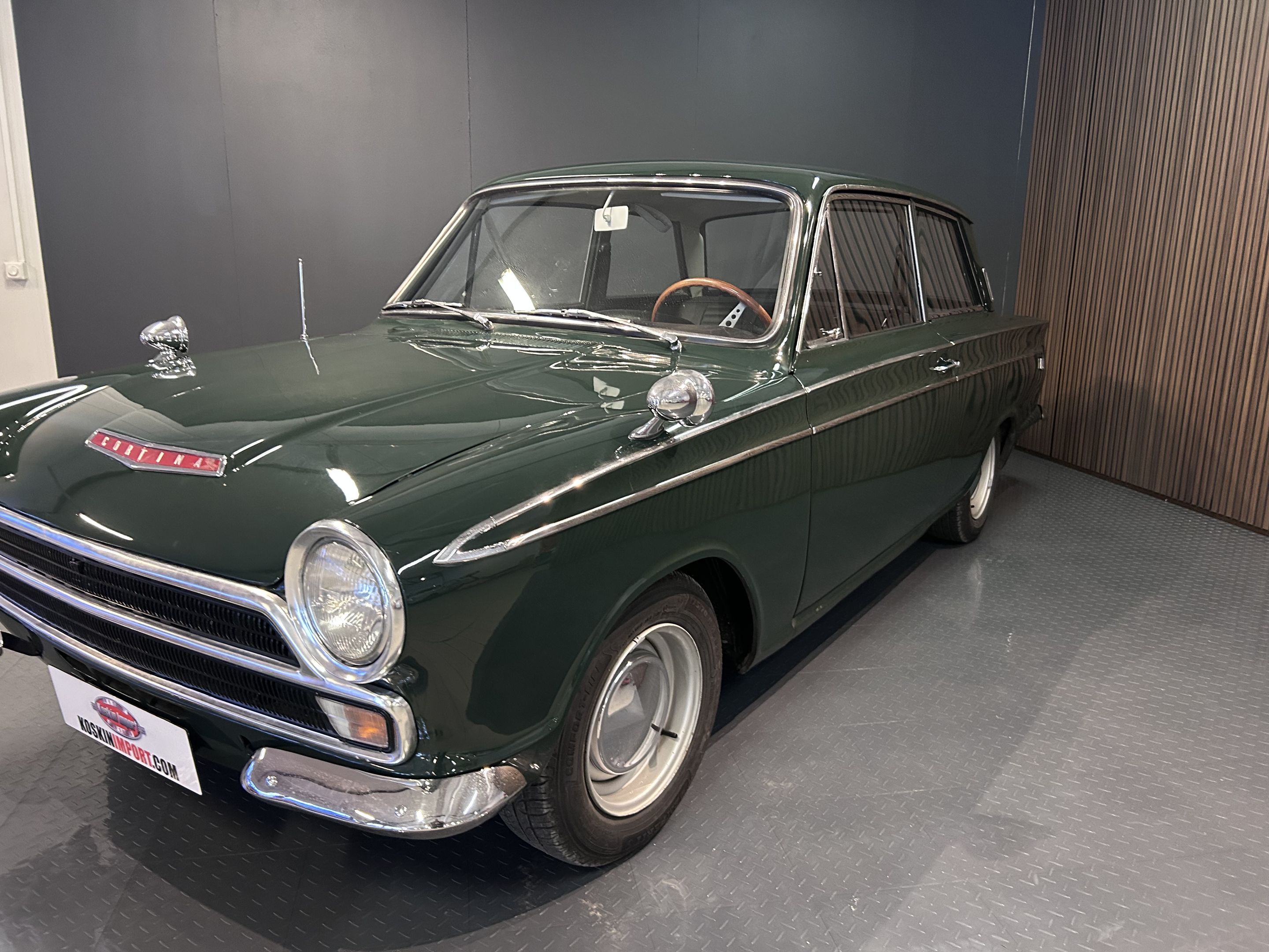 Ford Cortina 1500 GT, foto 1
