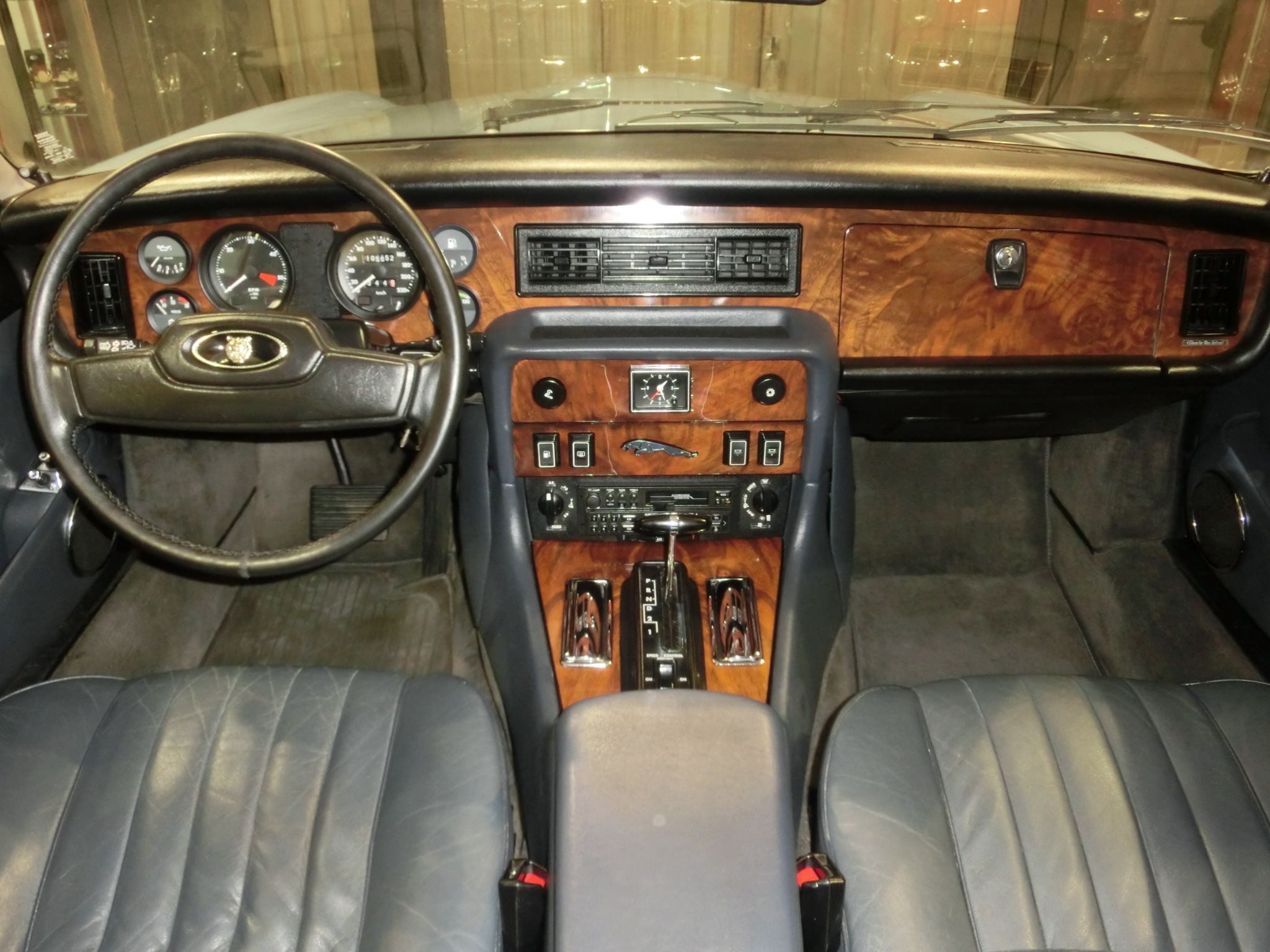 JAGUAR XJ SOVEREIGN 4.2 SERIES III - 1986, foto 5