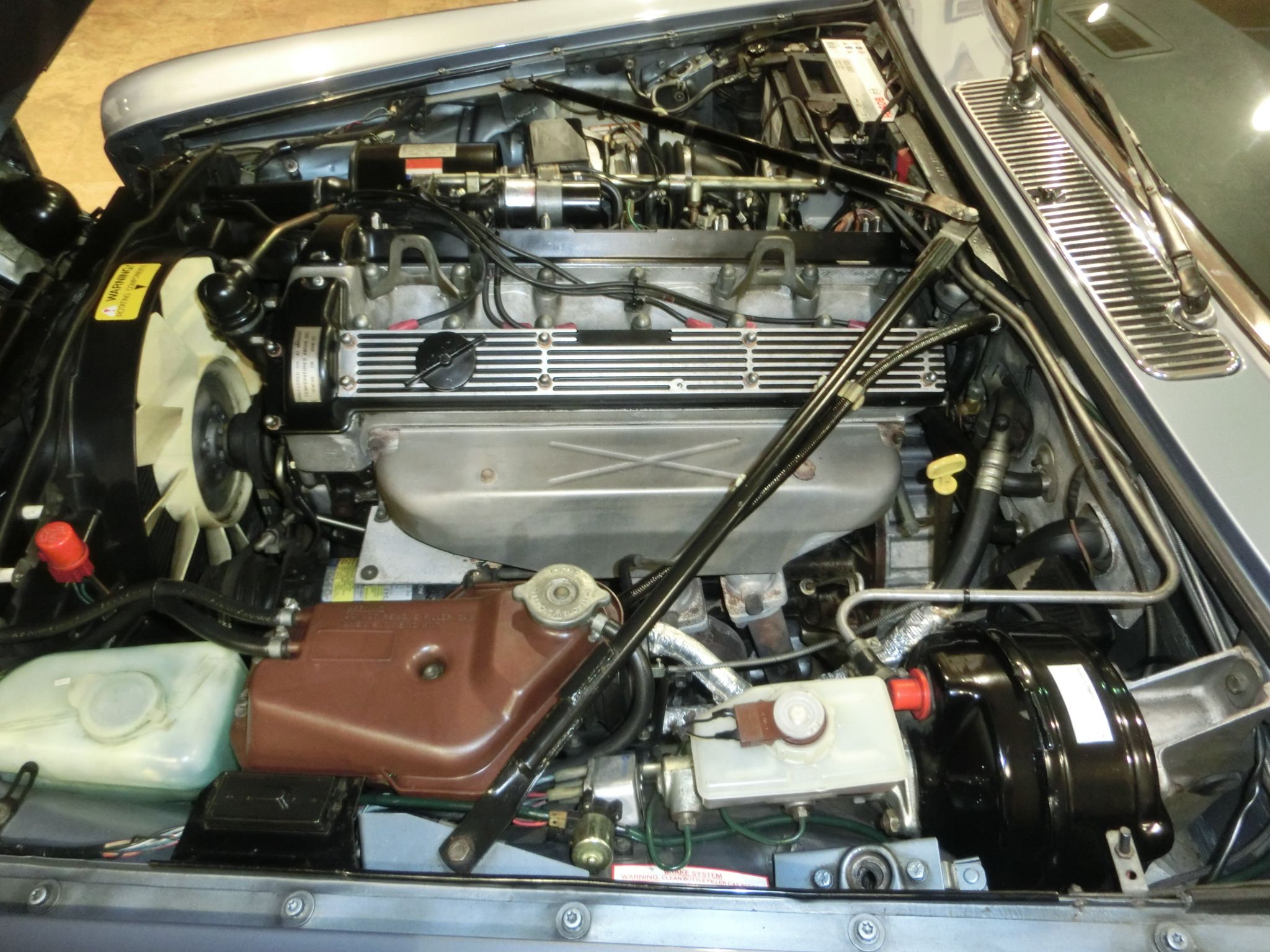 JAGUAR XJ SOVEREIGN 4.2 SERIES III - 1986, foto 9