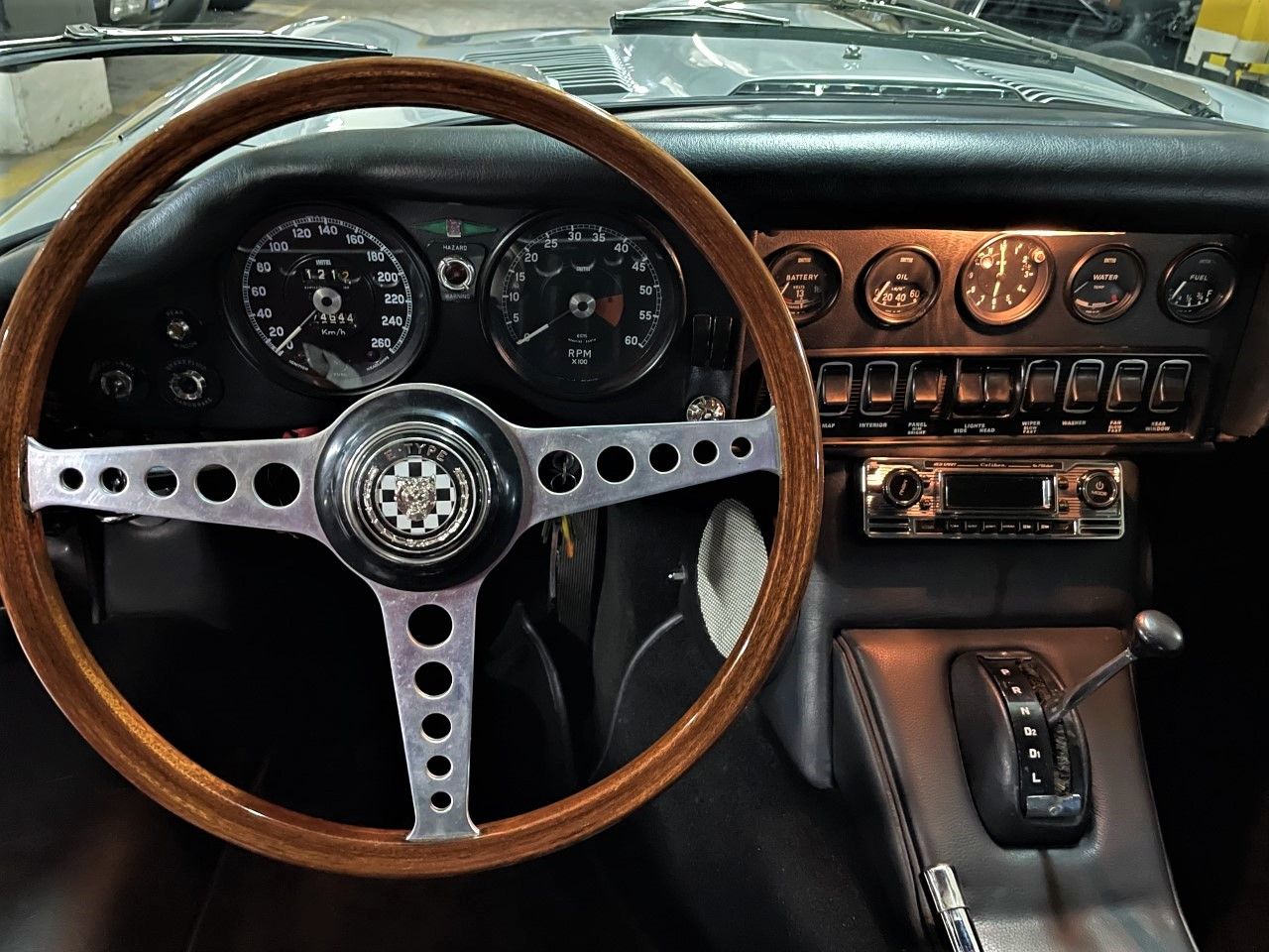 Jaguar E Type 4.2 SII 2+2, foto 7
