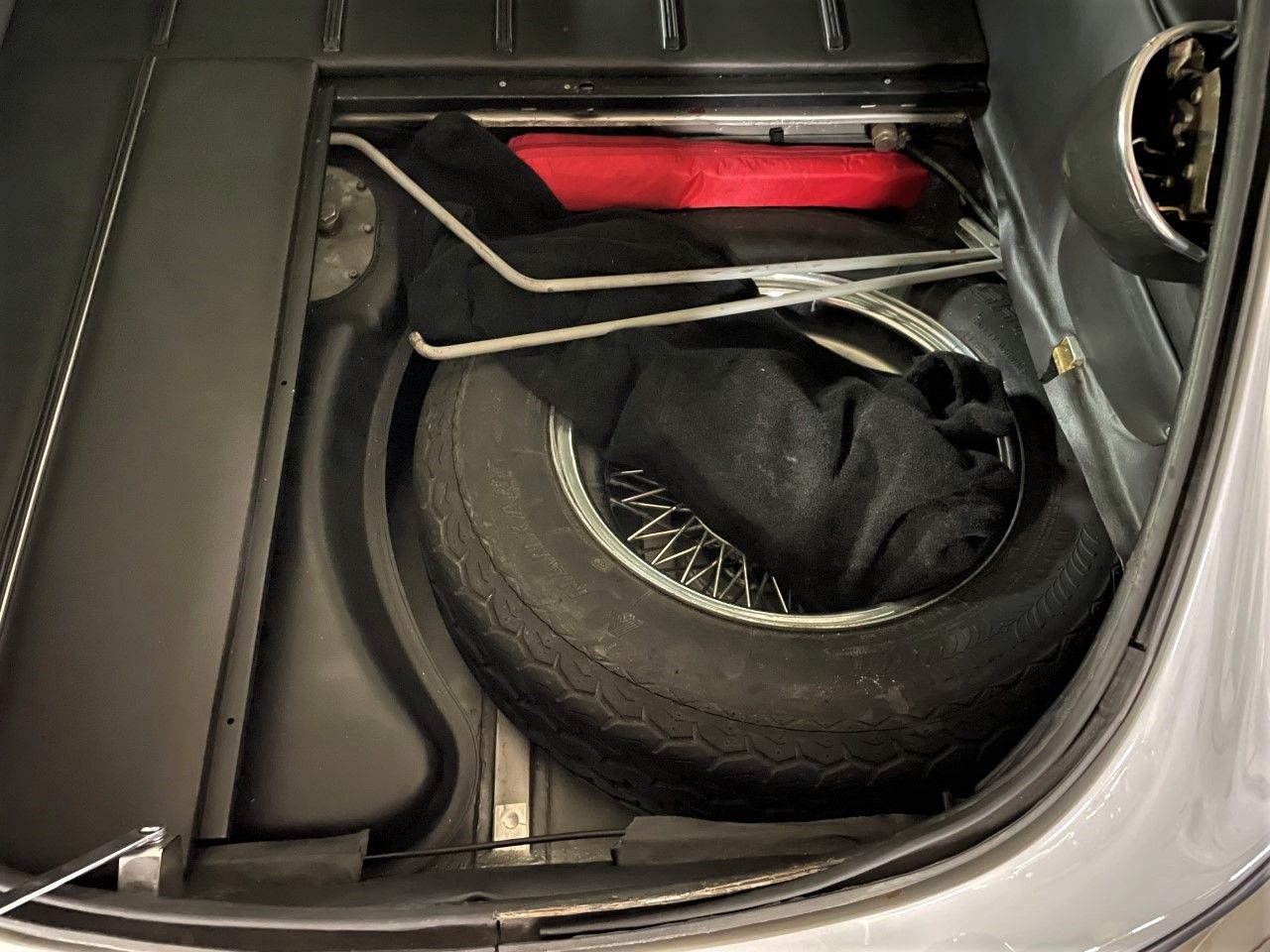 Jaguar E Type 4.2 SII 2+2, foto 11