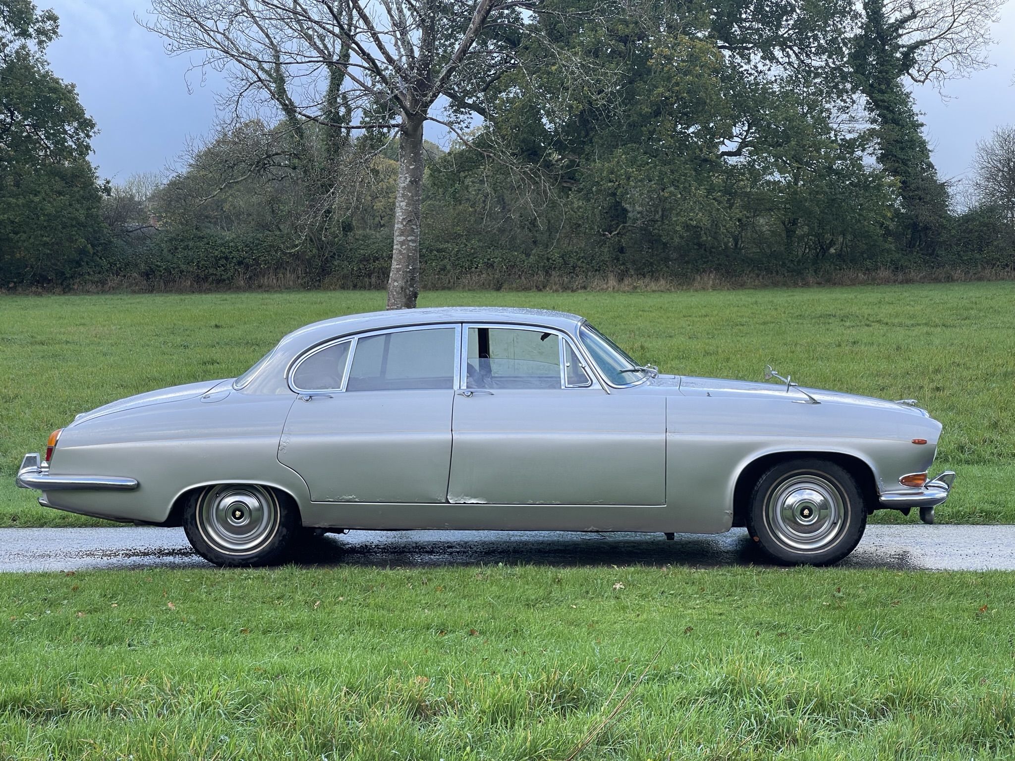 Jaguar 420G, foto 3