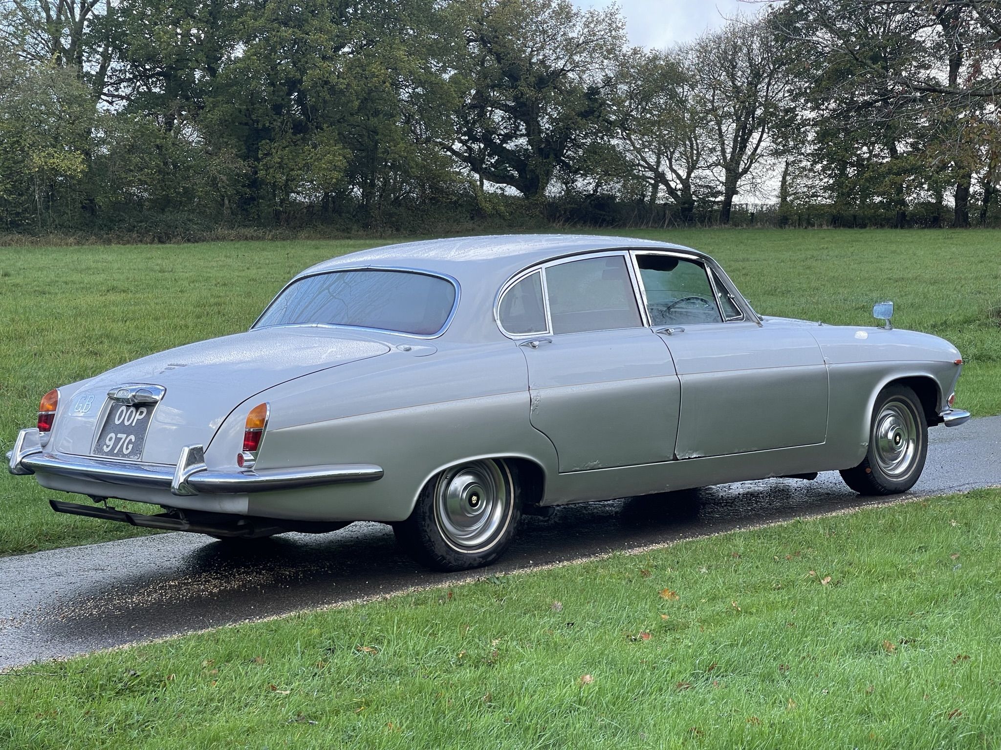 Jaguar 420G, foto 4