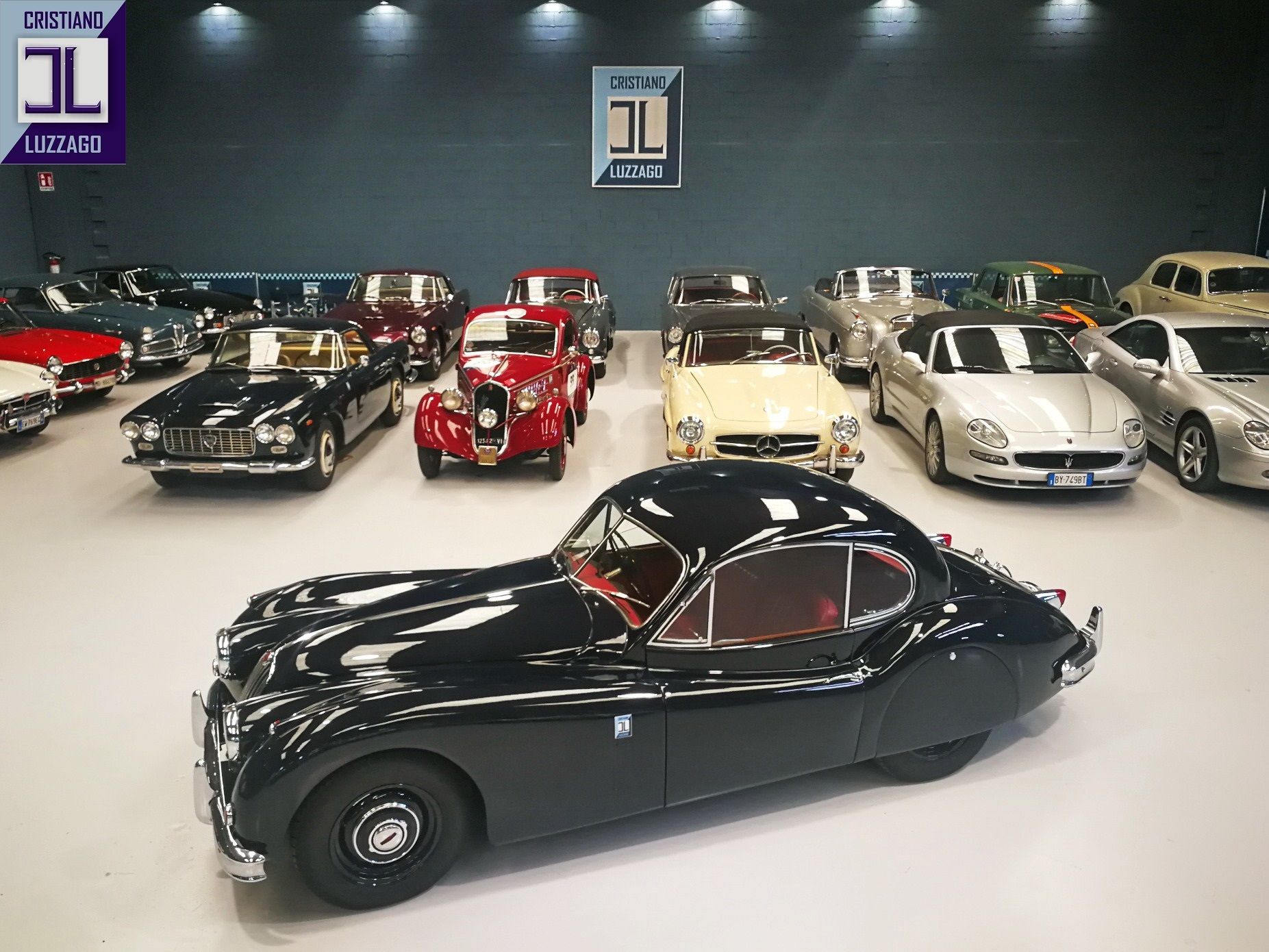 1956 JAGUAR XK 140 FHC RHD - ONE of 843 PRODUCED, foto 1
