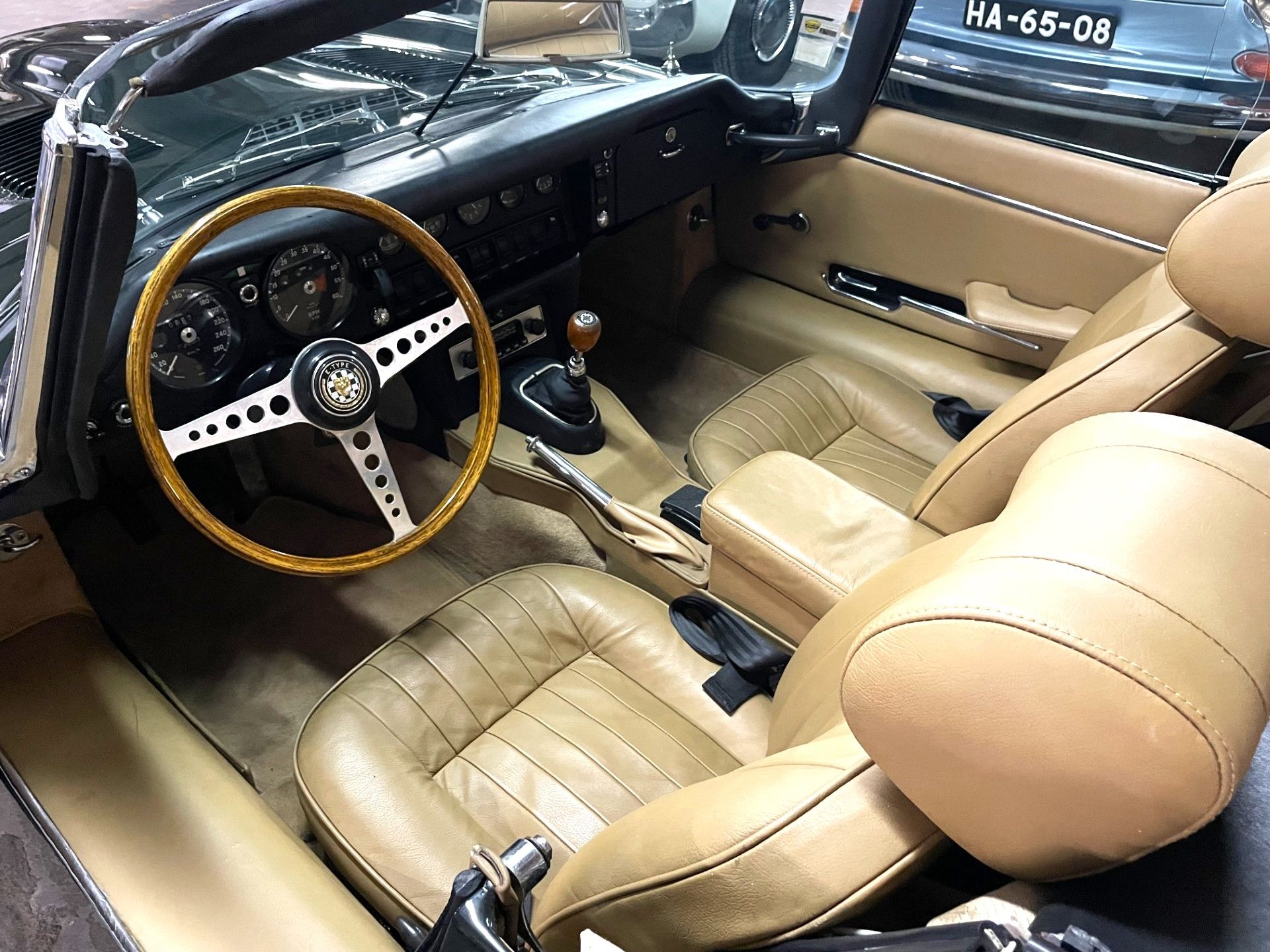Jaguar E-Type SII 4.2 Cabriolet, foto 11