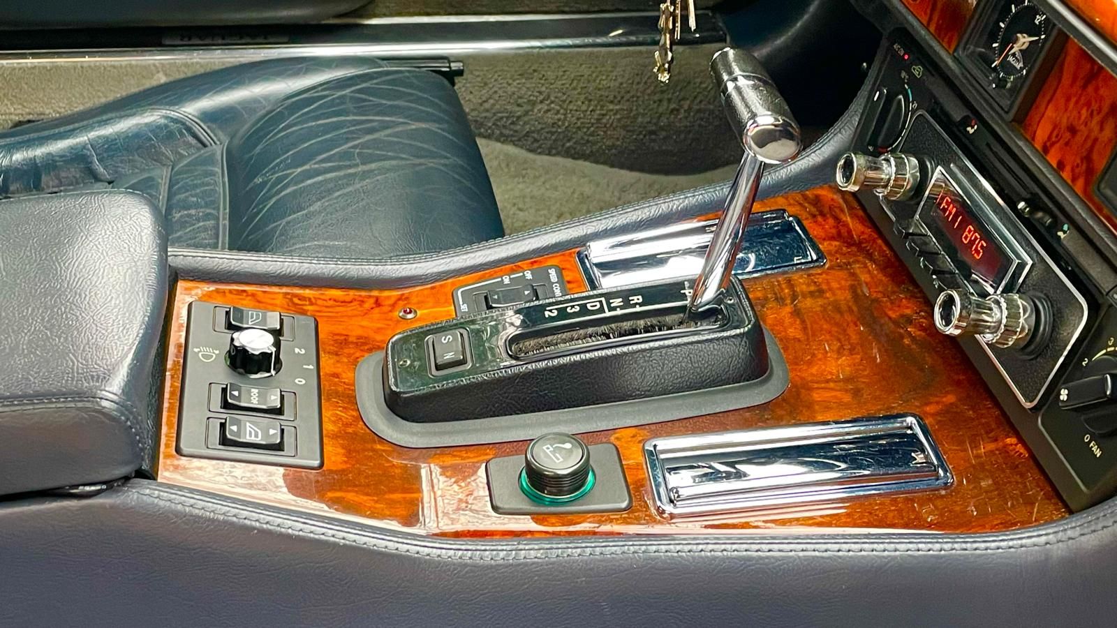 Jaguar XJS Cabriolet- V12 6.0 308cv- 4places - BA 4vitesses, foto 10