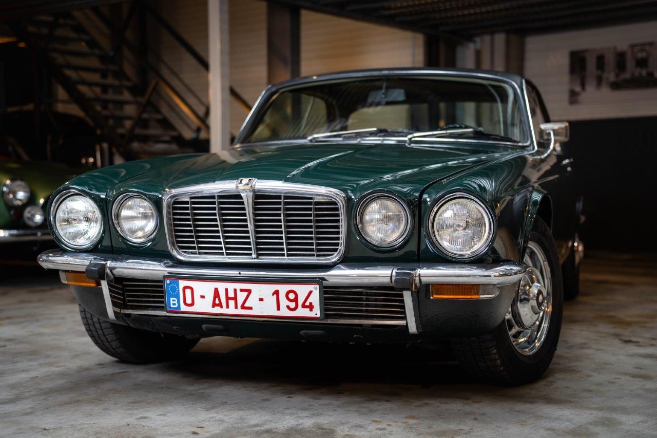 1977 Jaguar XJ Series 2 (1973 - 1979) XJ6C, foto 2
