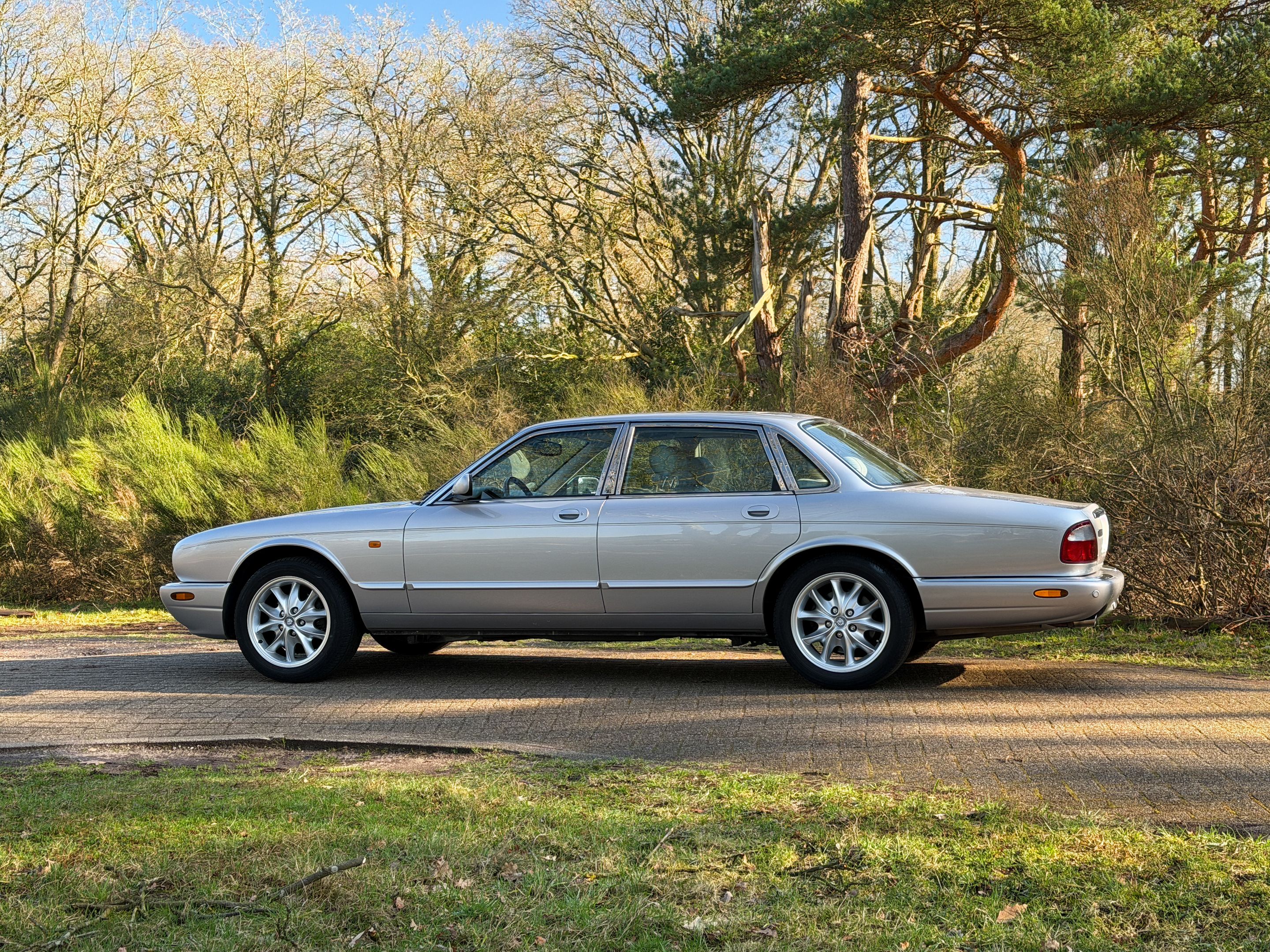 Jaguar XJ X308 XJ8 2001 | Platinum Silver | VAT INCLUDED, foto 4
